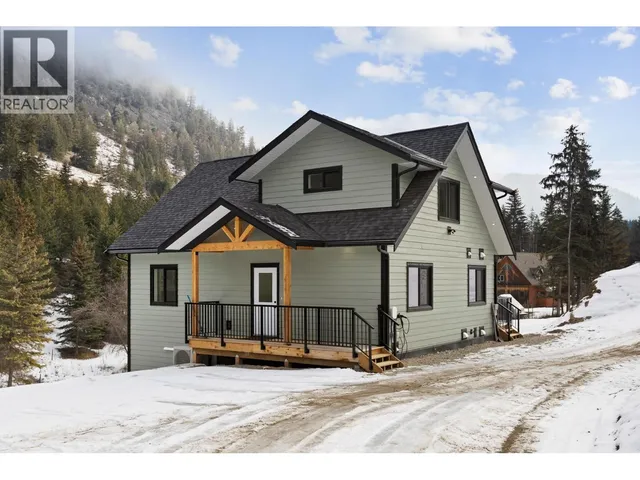 645 GRAND ORO ROAD, Kaleden 2