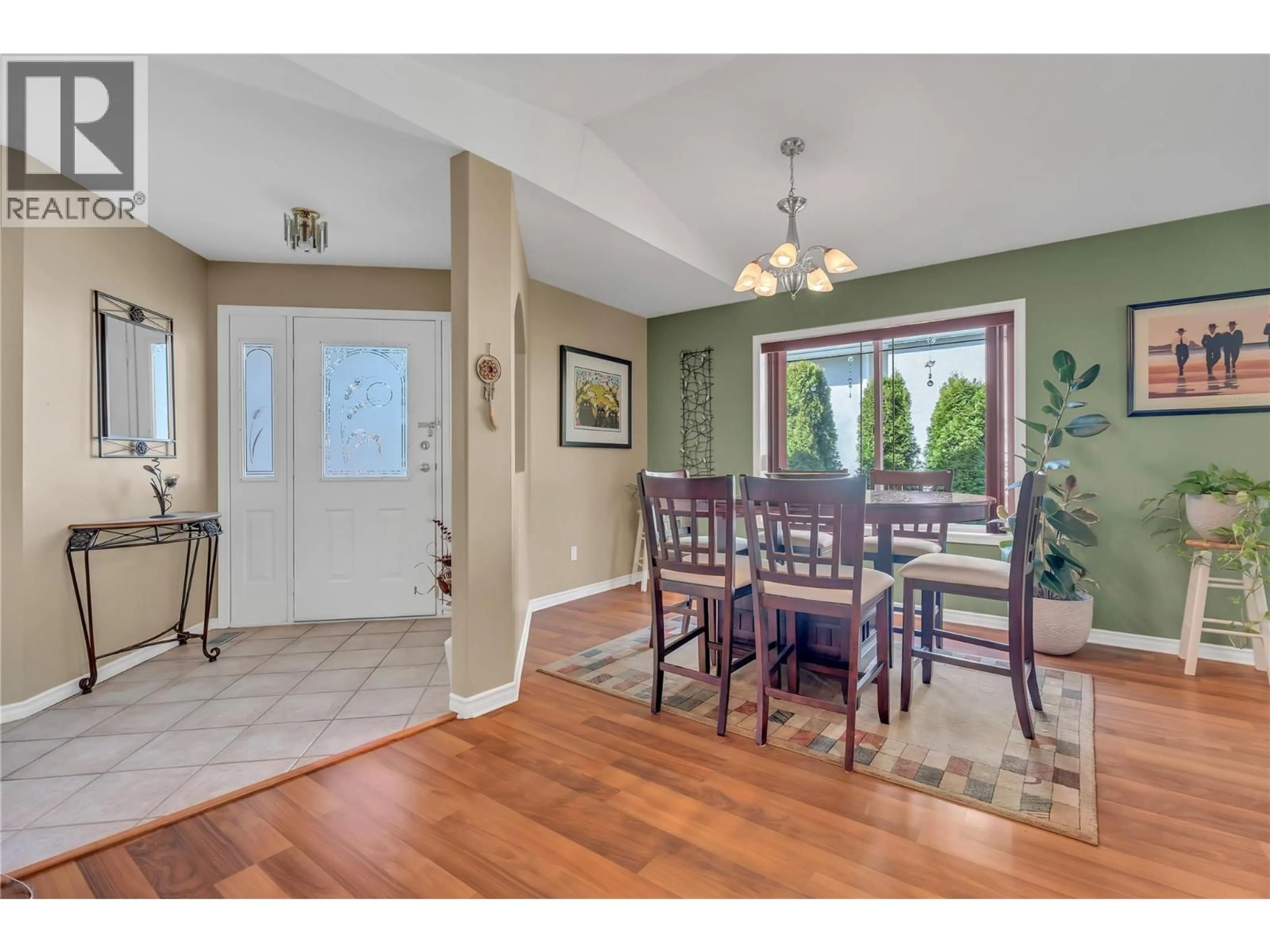Dining room, unknown for 3008 QUAIL CRESCENT, Kelowna British Columbia V1V1Z8
