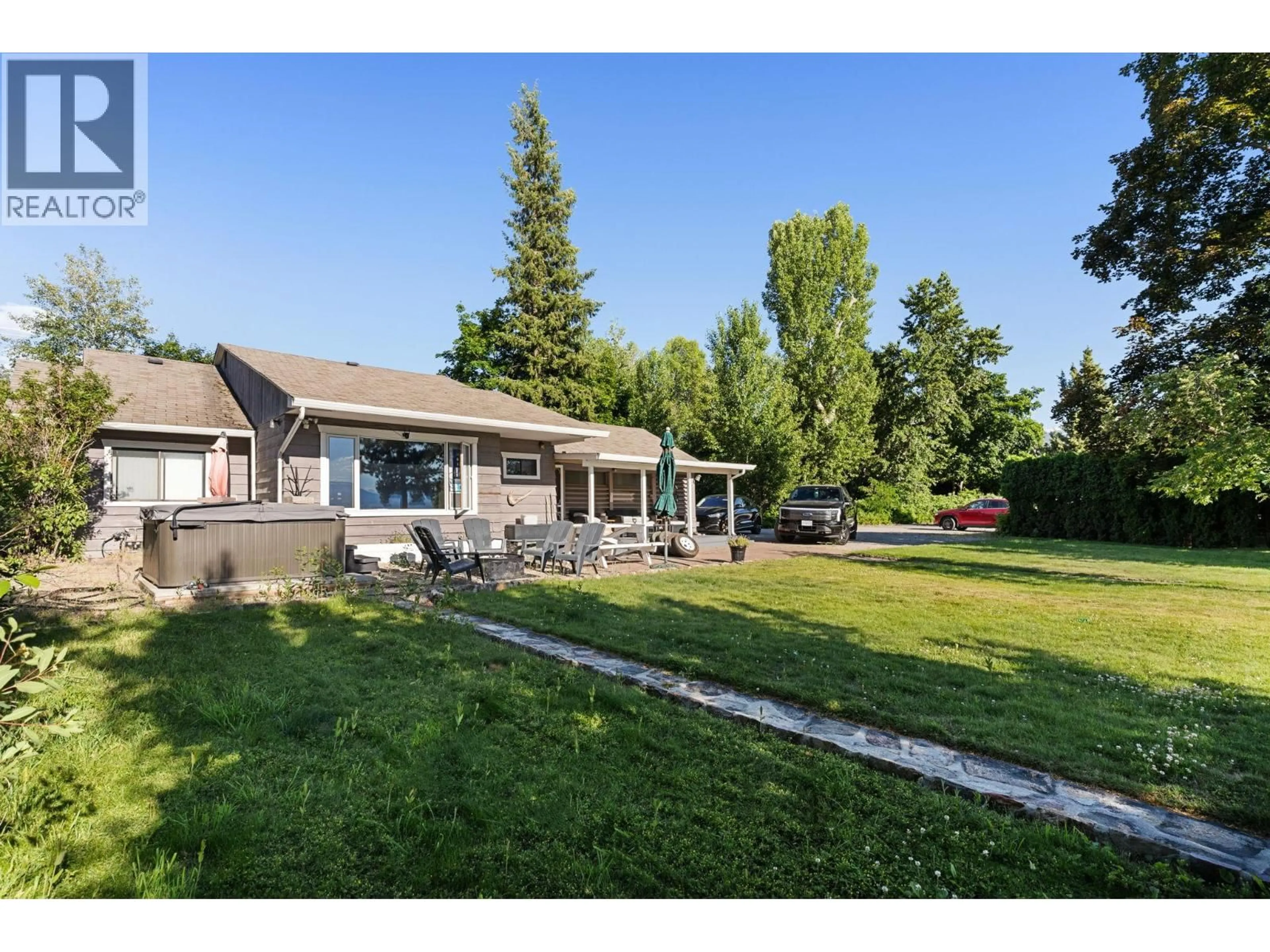 Unknown for 4158 LAKESHORE ROAD, Kelowna British Columbia V1W1V9