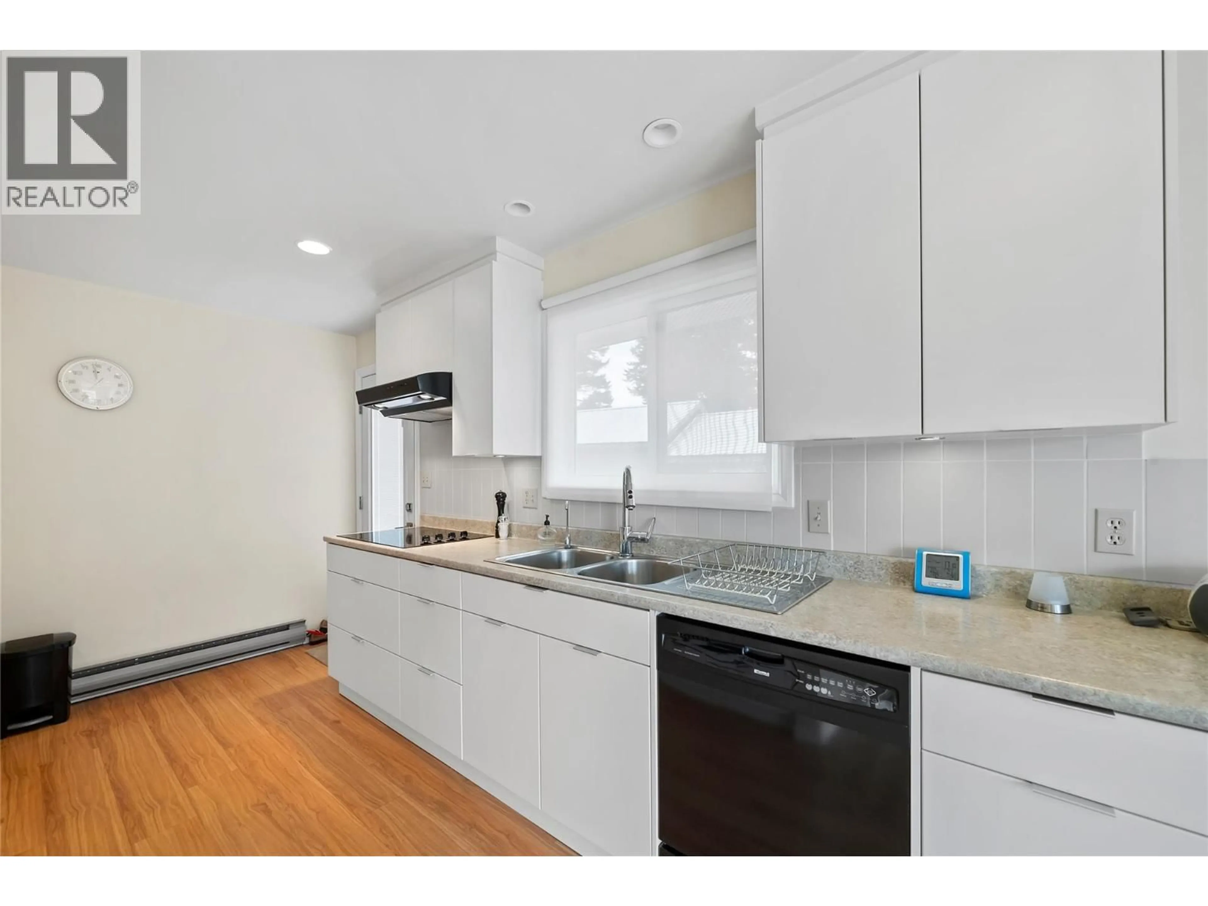 Unknown for 1225 BAY DRIVE, Chase British Columbia V0E1M0