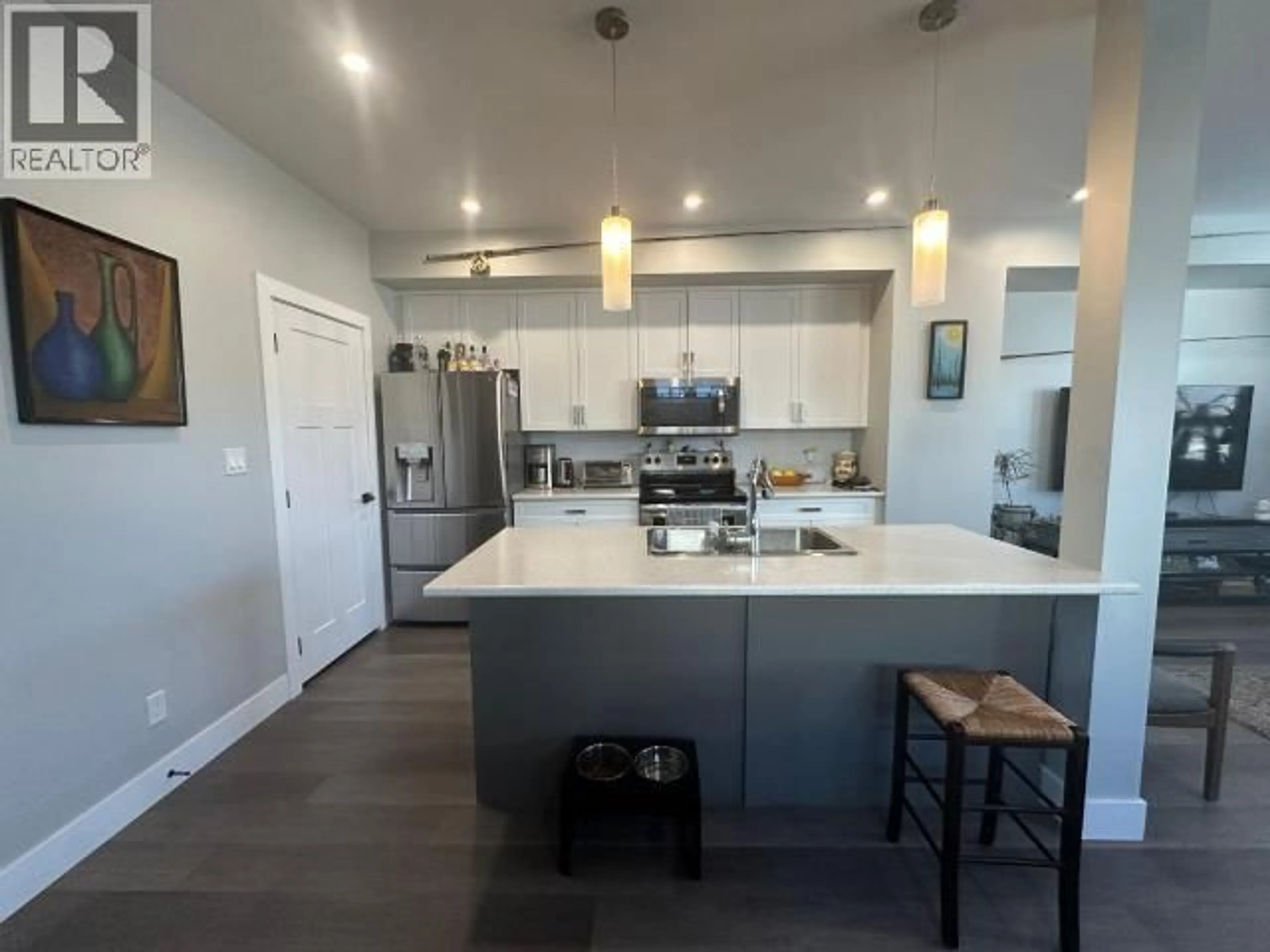Open concept kitchen, unknown for 1611 PHILLIPS STREET, Merritt British Columbia V1K0B8