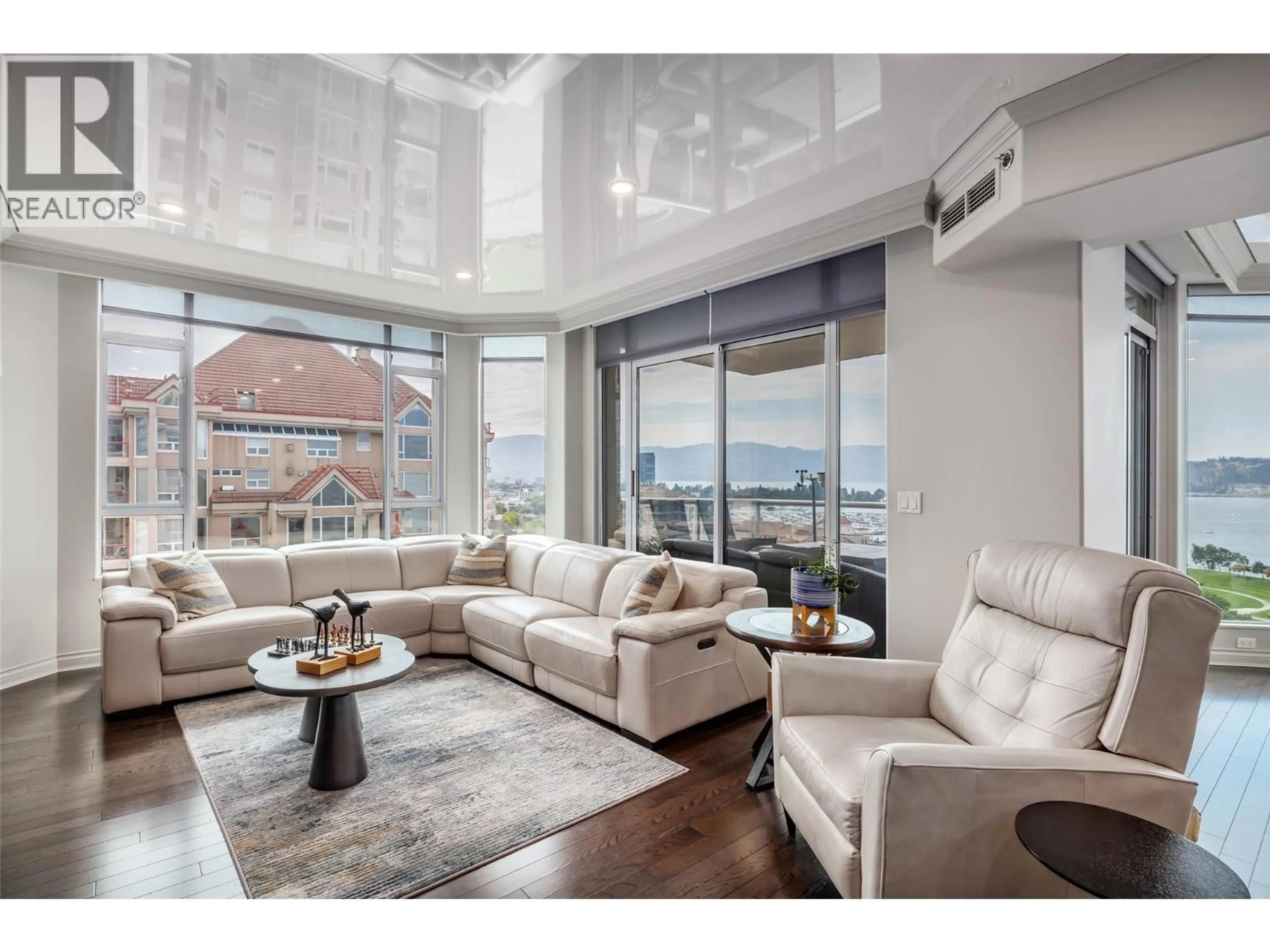 Living room with furniture, unknown for 1601 - 1152 SUNSET DRIVE, Kelowna British Columbia V1Y9R7