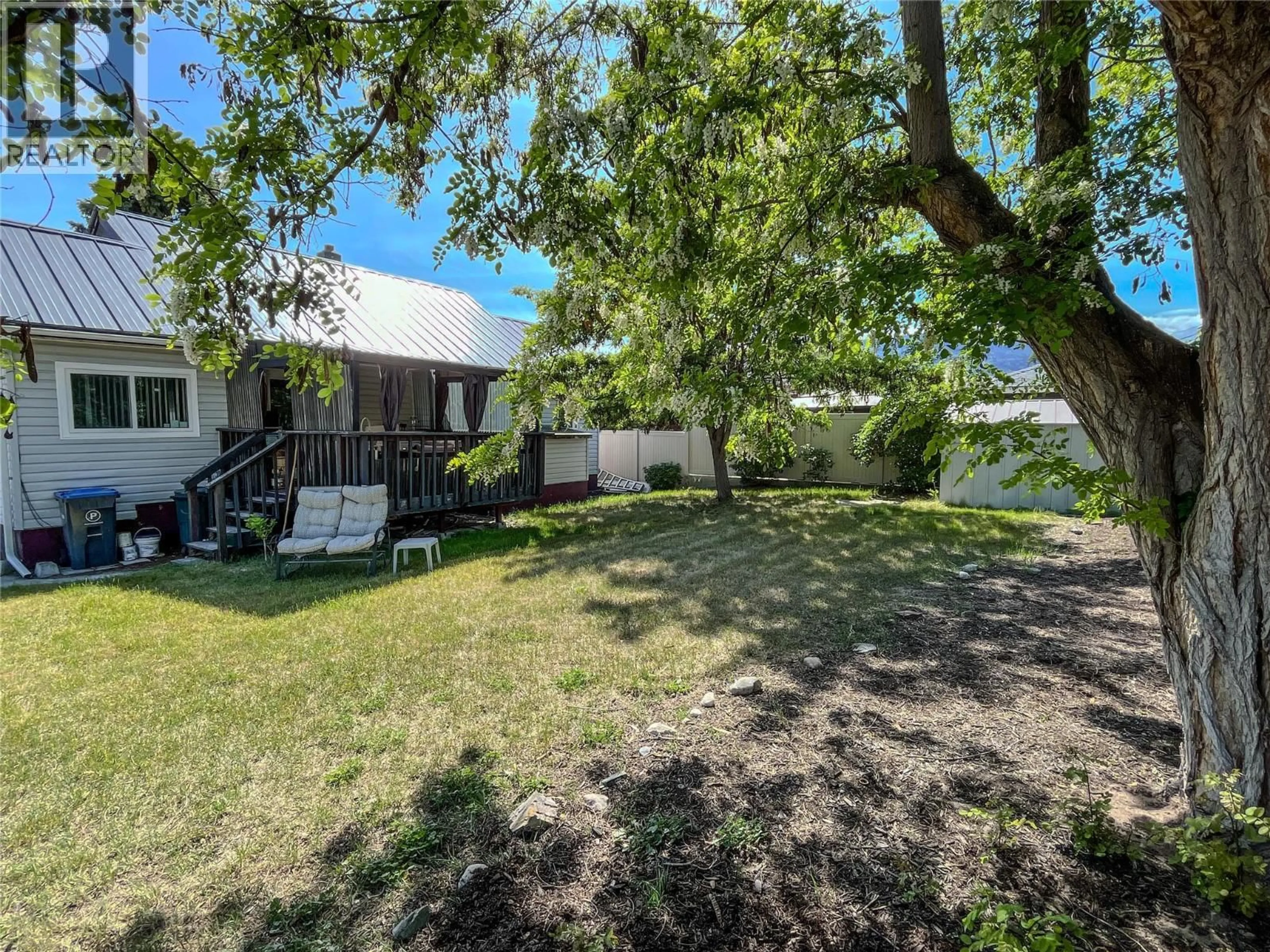 A pic from outside/outdoor area/front of a property/back of a property/a pic from drone, water/lake/river/ocean view for 5506 JACKPINE LANE, Osoyoos British Columbia V0H1V3