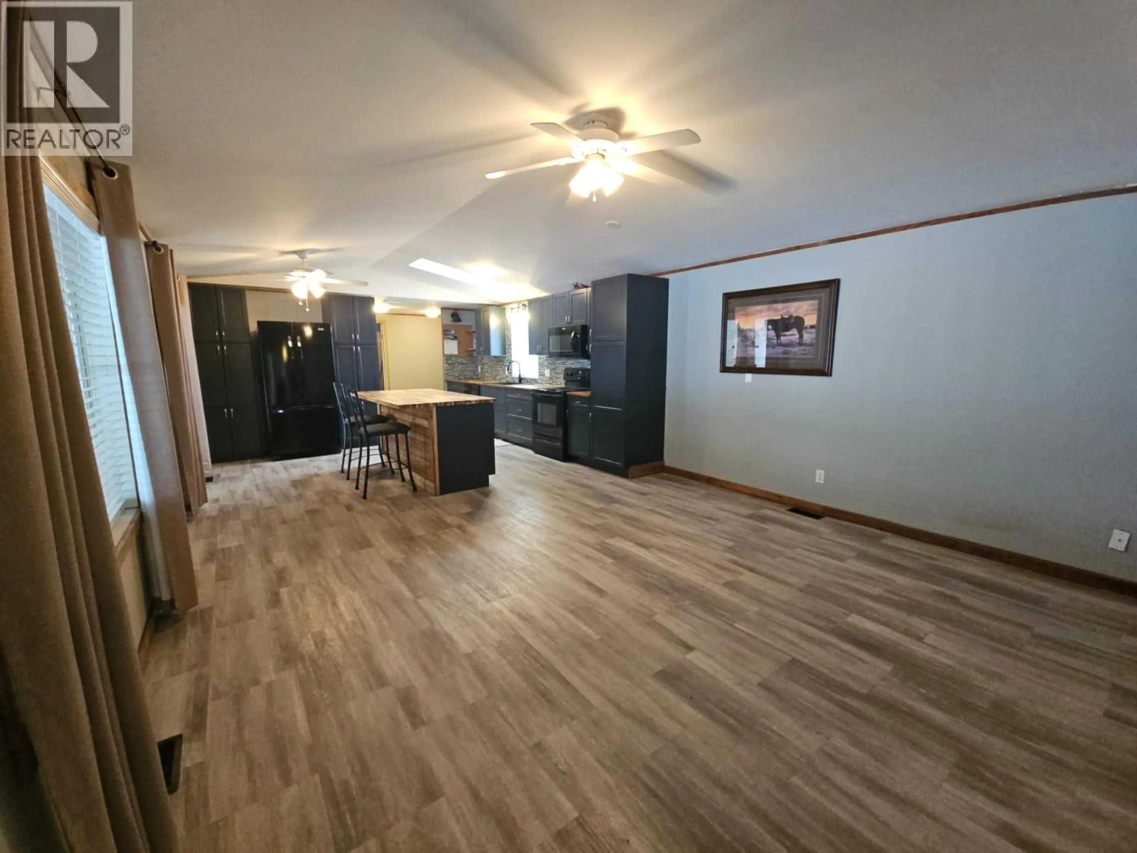 A pic of a room for 4504 42 AVENUE NORTHEAST, Chetwynd British Columbia V0C1J0