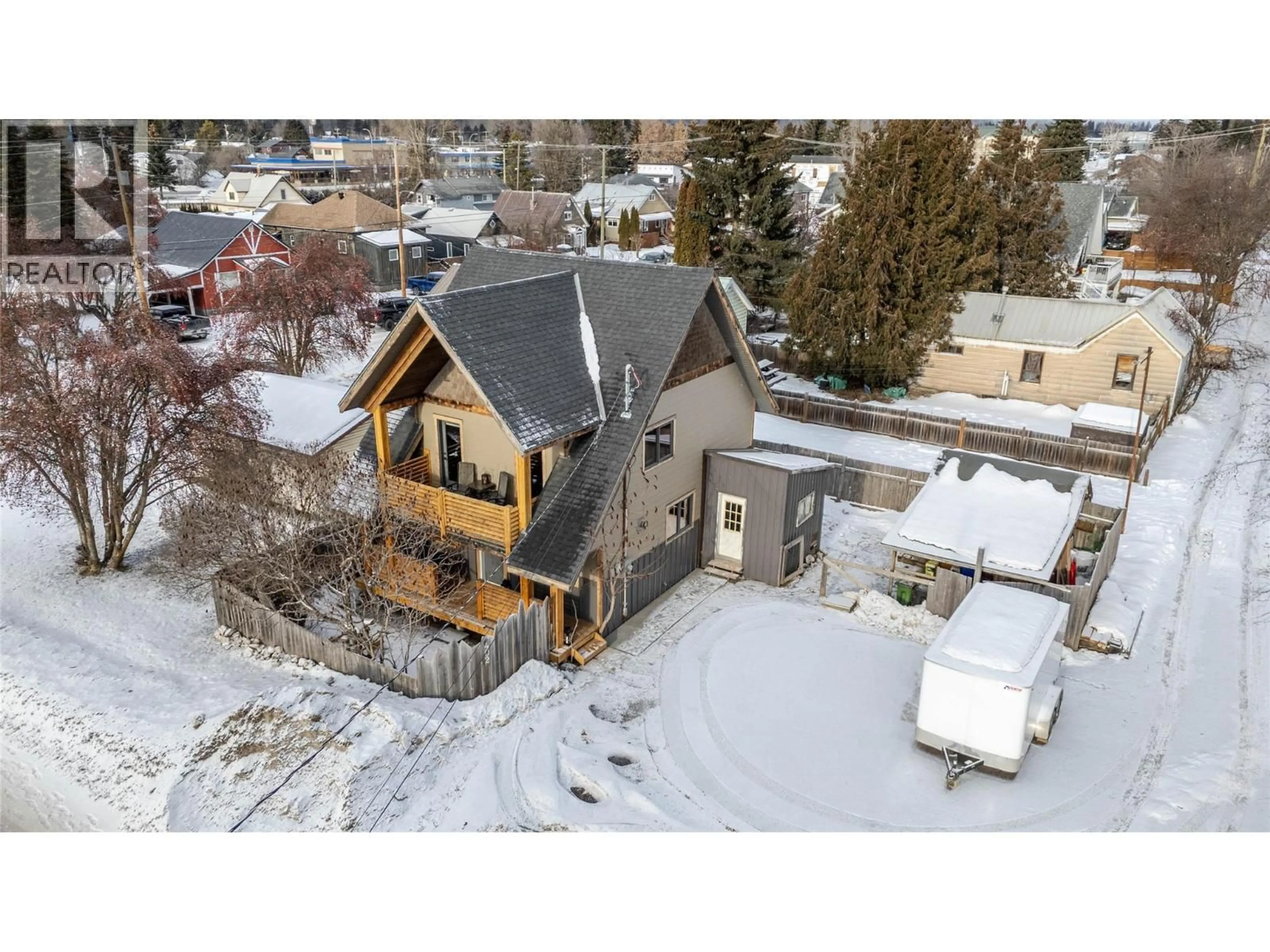 A pic from outside/outdoor area/front of a property/back of a property/a pic from drone, street for 402A 6TH AVENUE, Fernie British Columbia V0B1M0