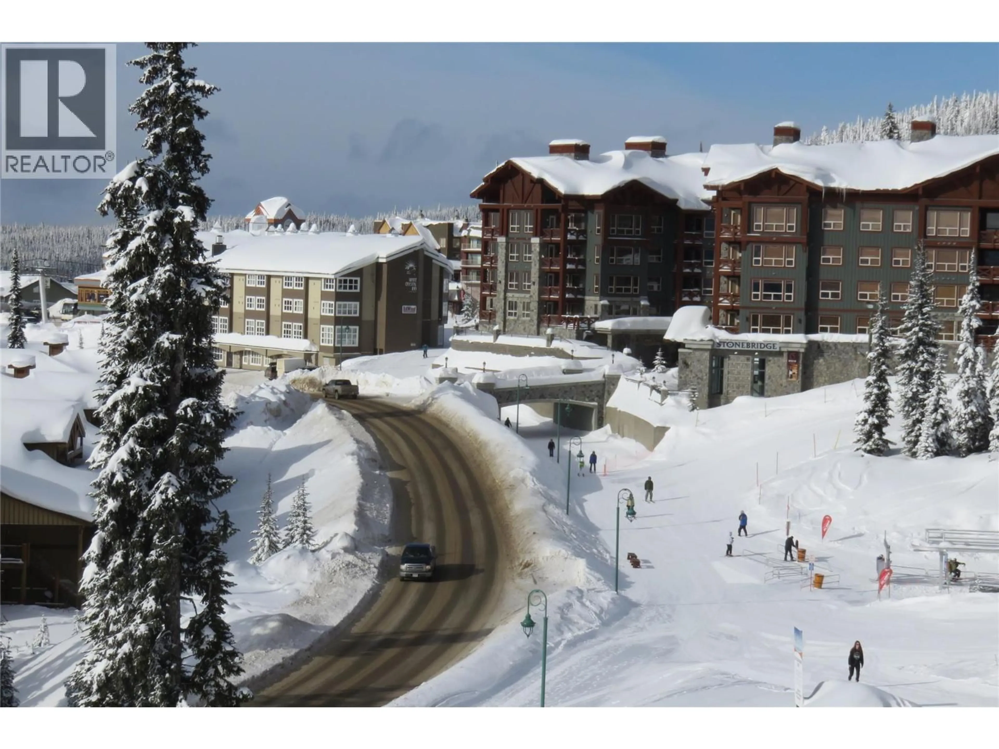 Blurry image for 222 - 255 FEATHERTOP WAY, Big White British Columbia V0H1A0