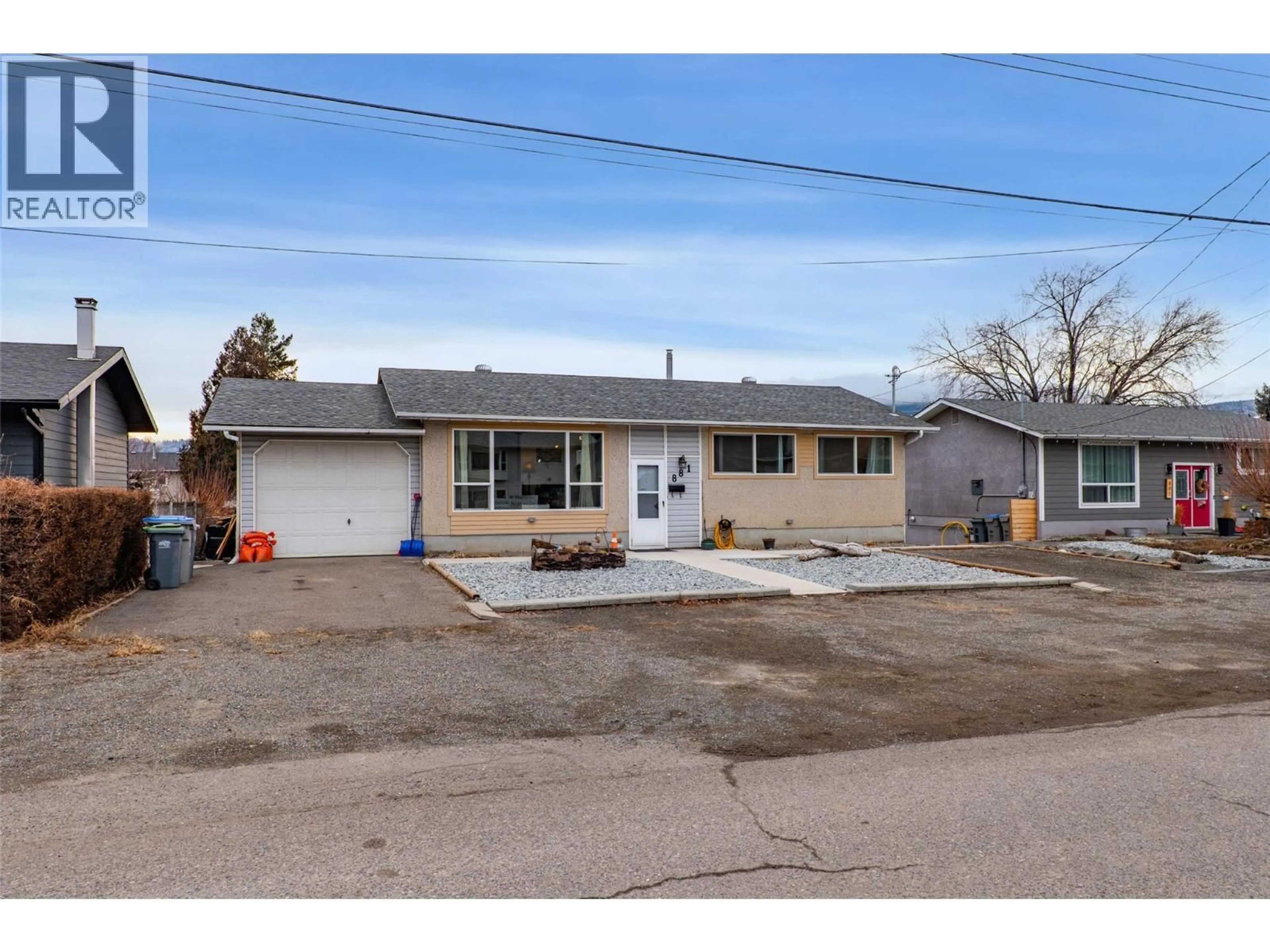 Unknown for 881 PEMBROKE AVENUE, Kamloops British Columbia V2B1Z2