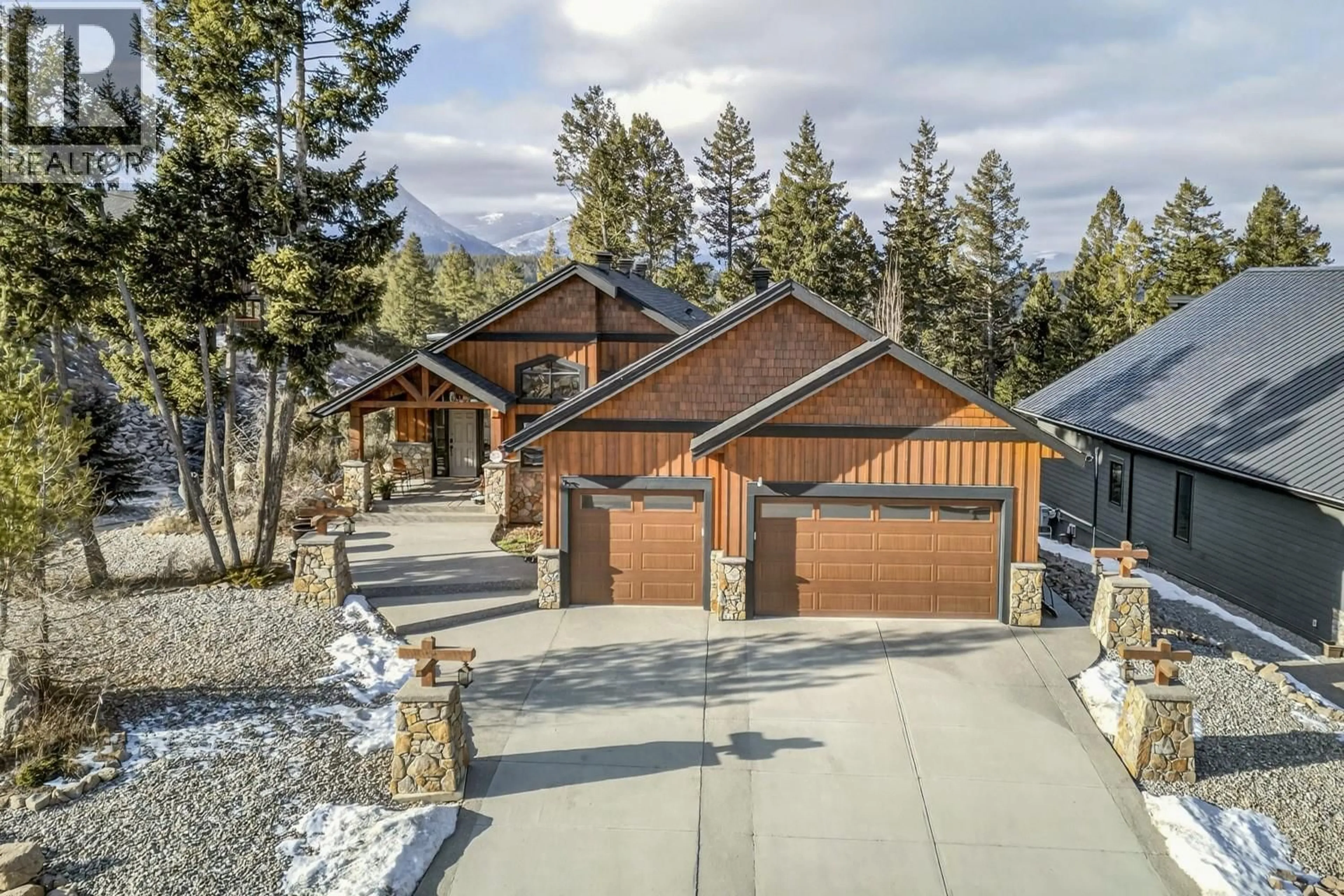 A pic from outside/outdoor area/front of a property/back of a property/a pic from drone, mountain view for 2596 LEDGEROCK RIDGE, Invermere British Columbia V0A1K6