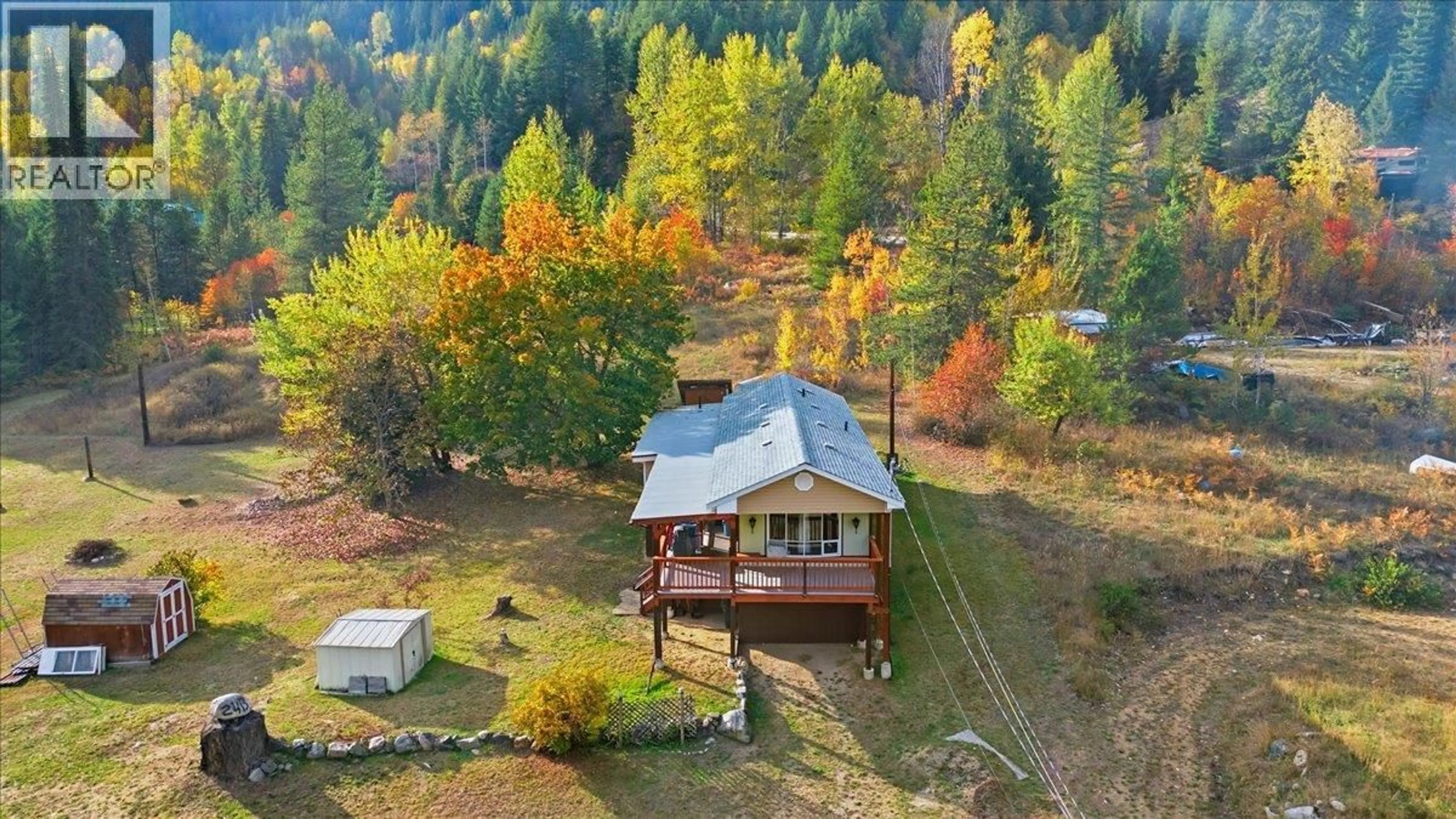 A pic from outside/outdoor area/front of a property/back of a property/a pic from drone, unknown for 2413 DOUKHOBOUR ROAD, Castlegar British Columbia V1N4P2