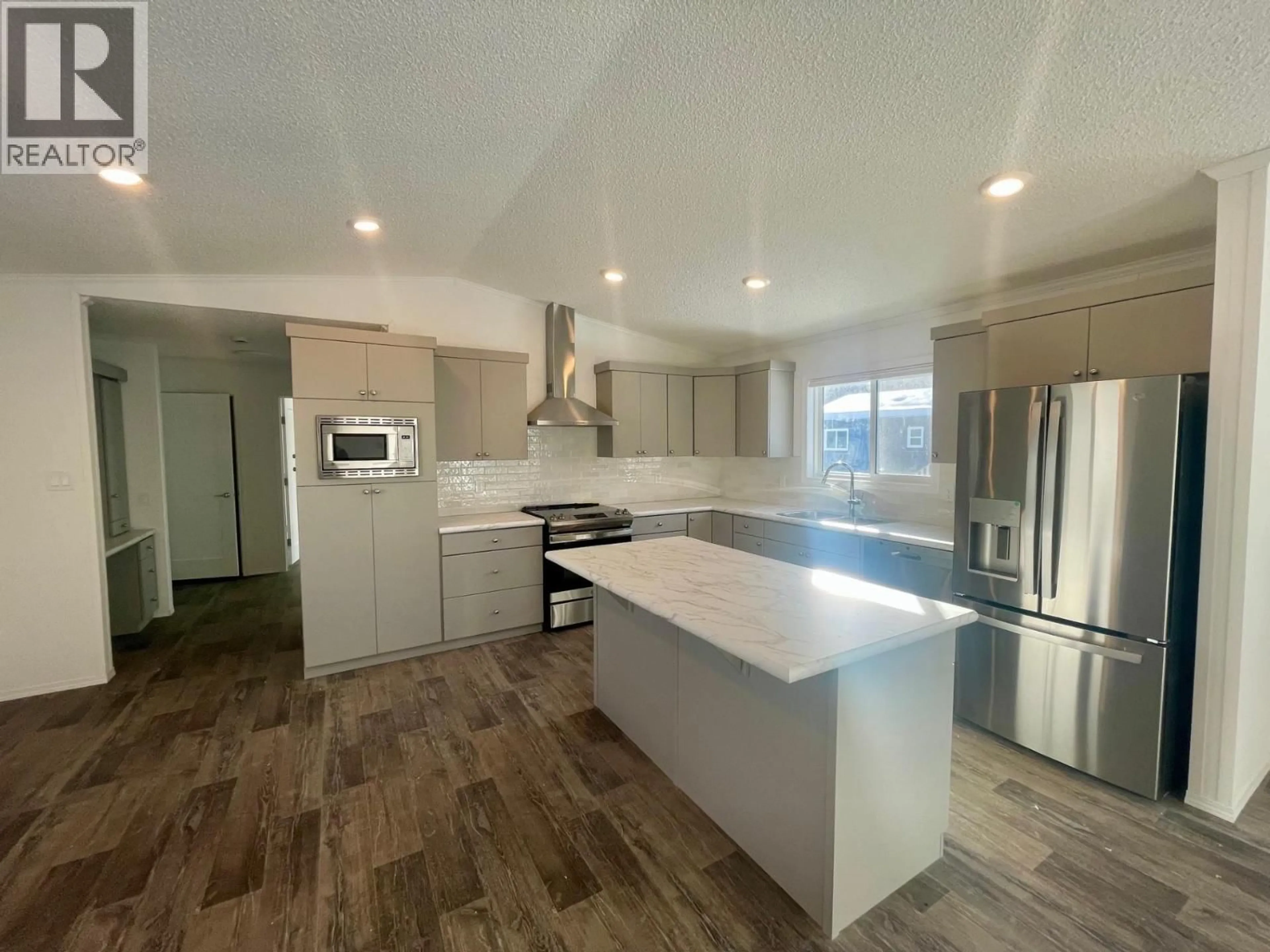 Open concept kitchen, unknown for 42 - 9773 STEPHENSON ROAD, Fernie British Columbia V0B1M5