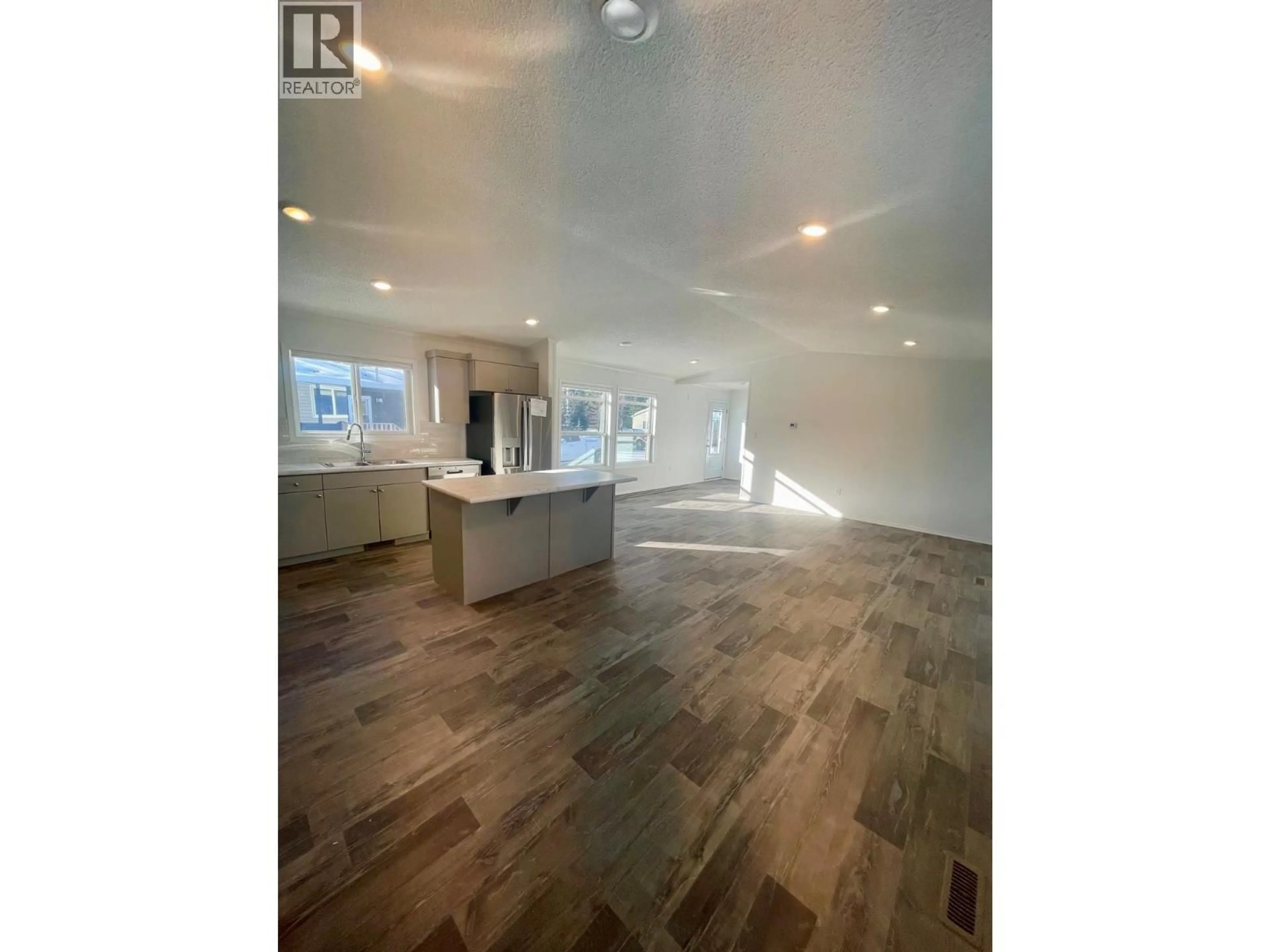 Open concept kitchen, unknown for 42 - 9773 STEPHENSON ROAD, Fernie British Columbia V0B1M5