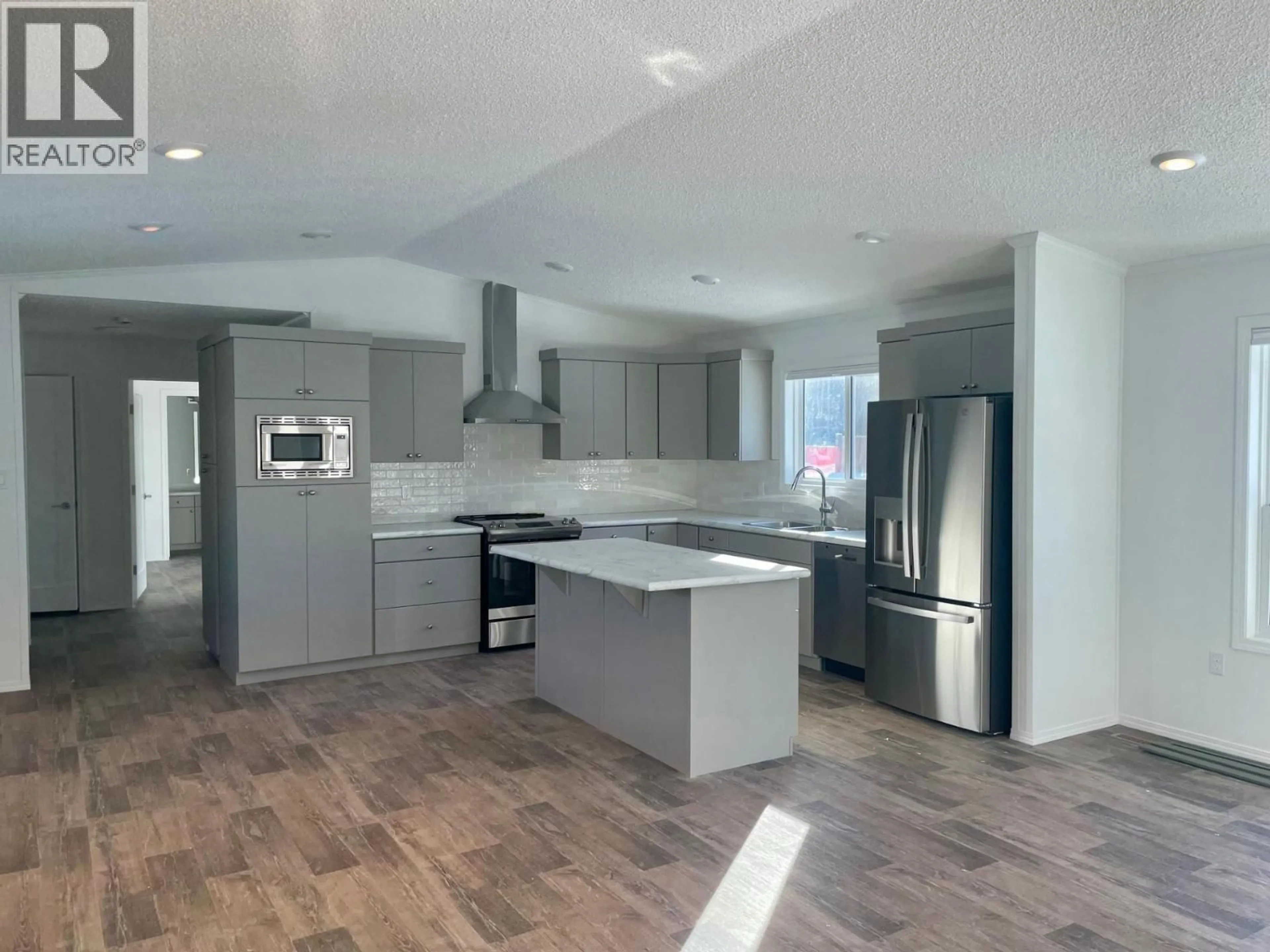 Open concept kitchen, unknown for 42 - 9773 STEPHENSON ROAD, Fernie British Columbia V0B1M5