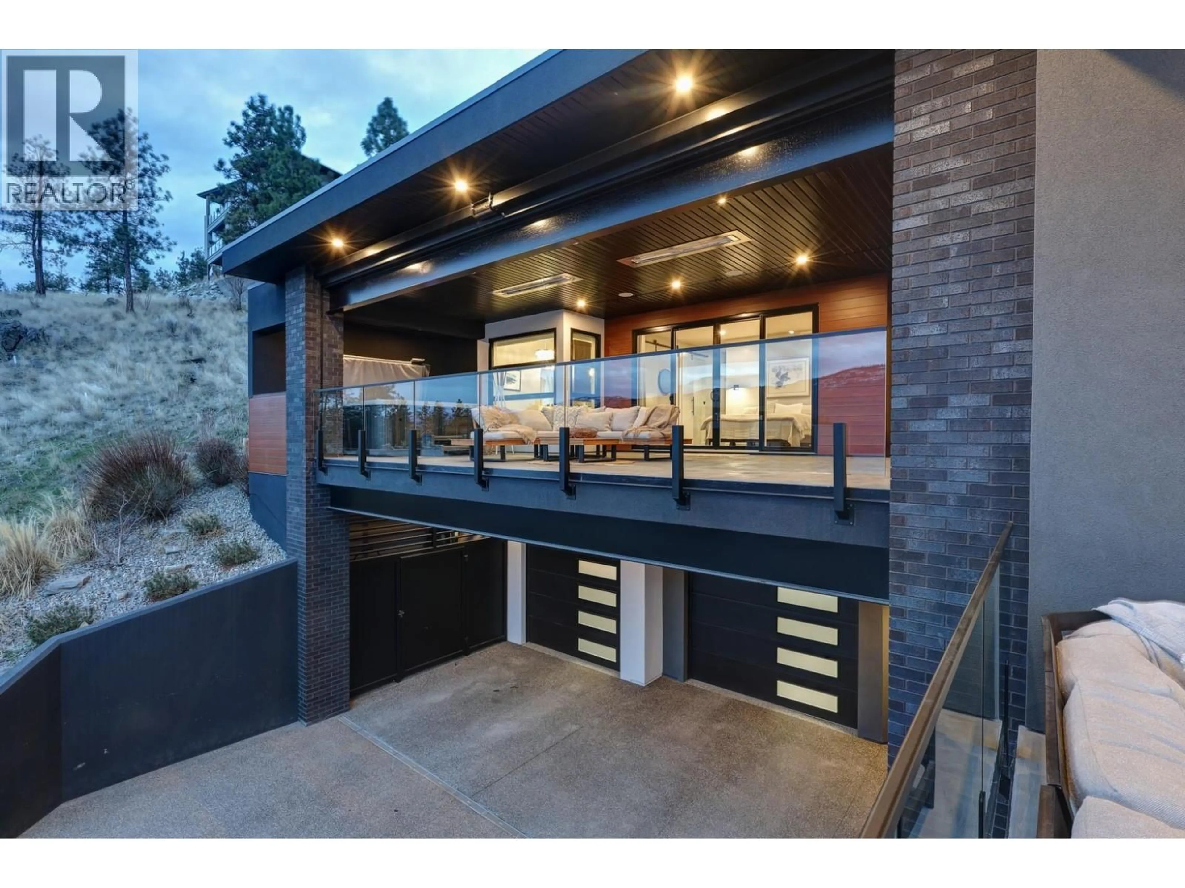 Contemporary kitchen, ceramic/tile floor for 3617 MAIDEN GRASS COURT, Kelowna British Columbia V1V3G2