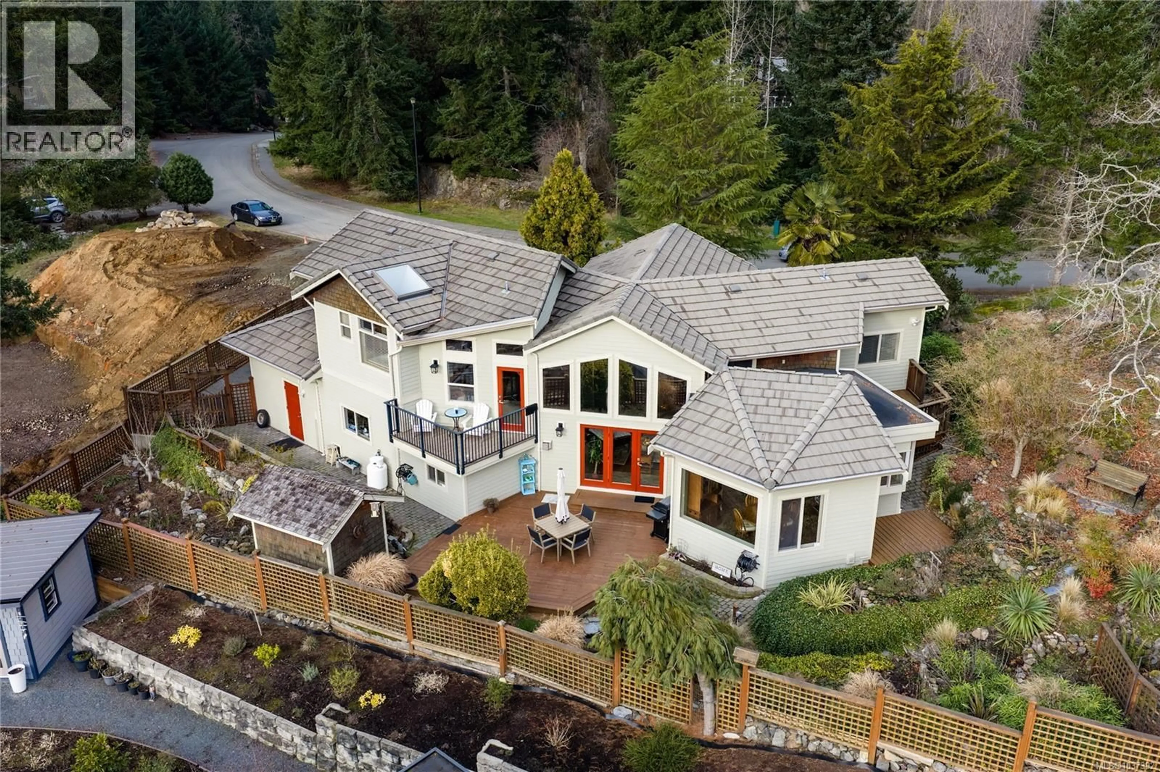 A pic from outside/outdoor area/front of a property/back of a property/a pic from drone, mountain view for 3380 REDDEN ROAD, Nanoose Bay British Columbia V9P9H4