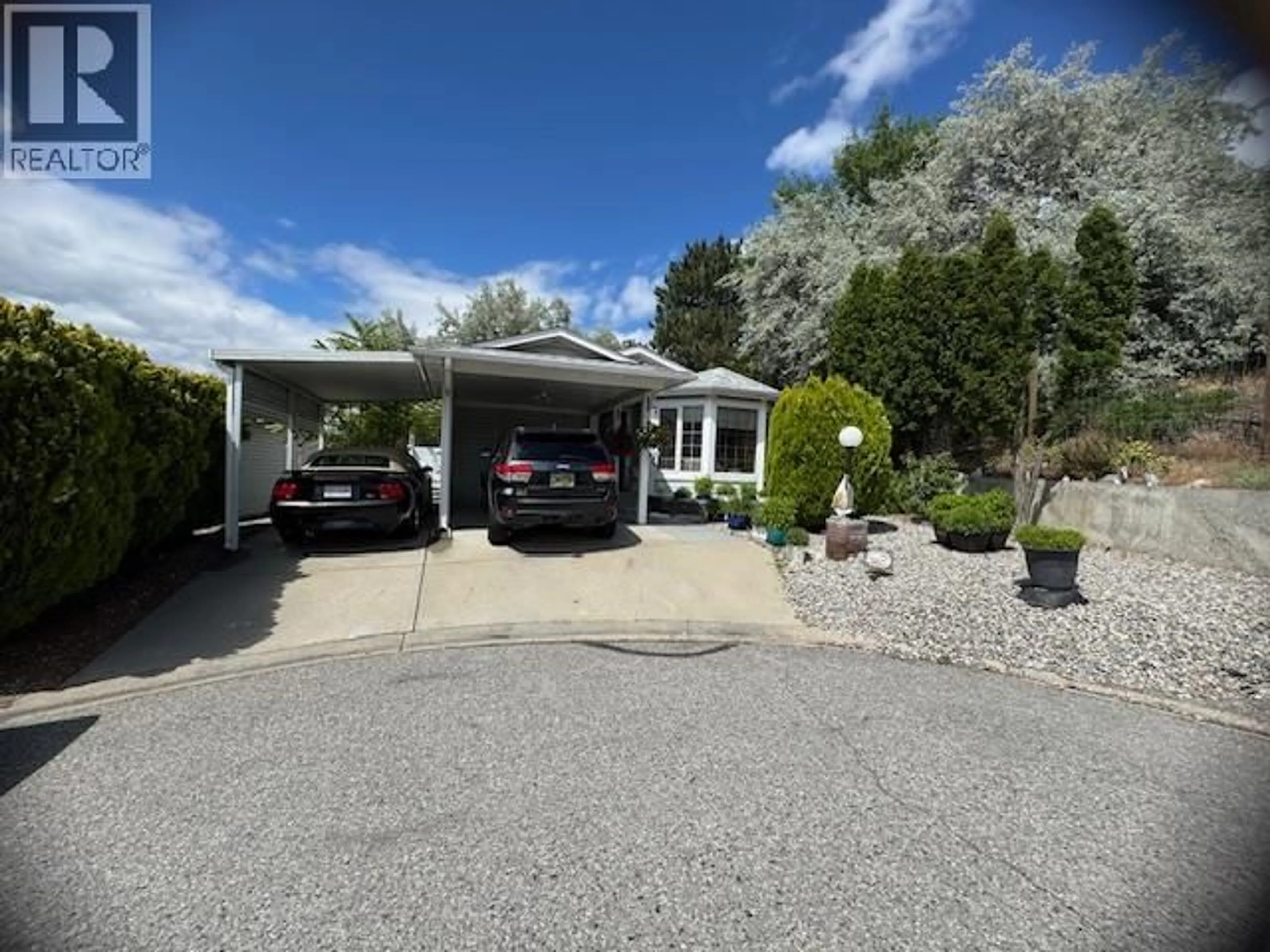 A pic from outside/outdoor area/front of a property/back of a property/a pic from drone, street for 10 - 3096 SOUTH MAIN STREET, Penticton British Columbia V2A6G5