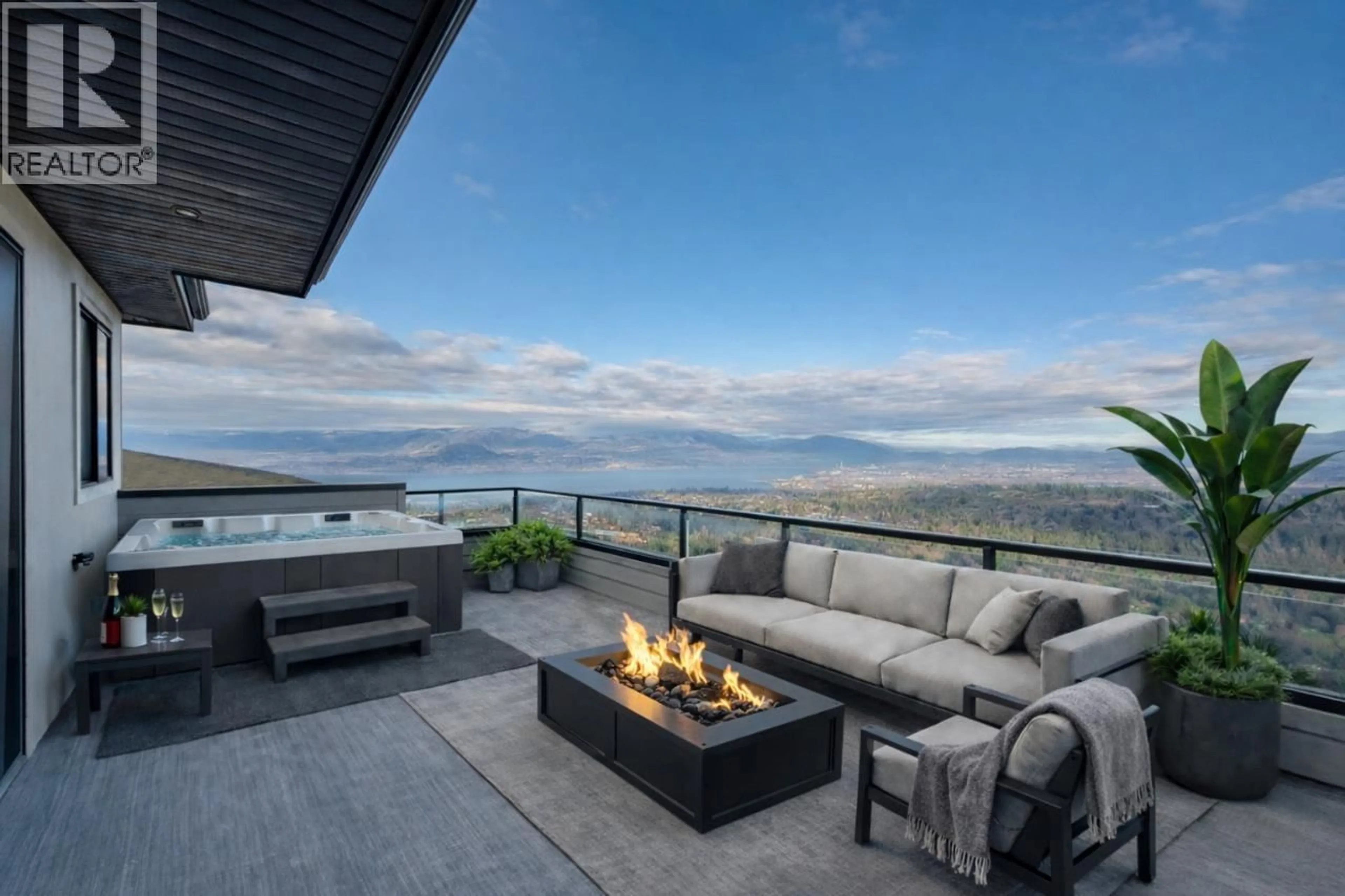 Patio, water/lake/river/ocean view for 1030 EMSLIE STREET, Kelowna British Columbia V1W0C3