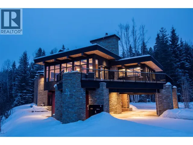 1944 LEIDLOFF ROAD, Revelstoke 5