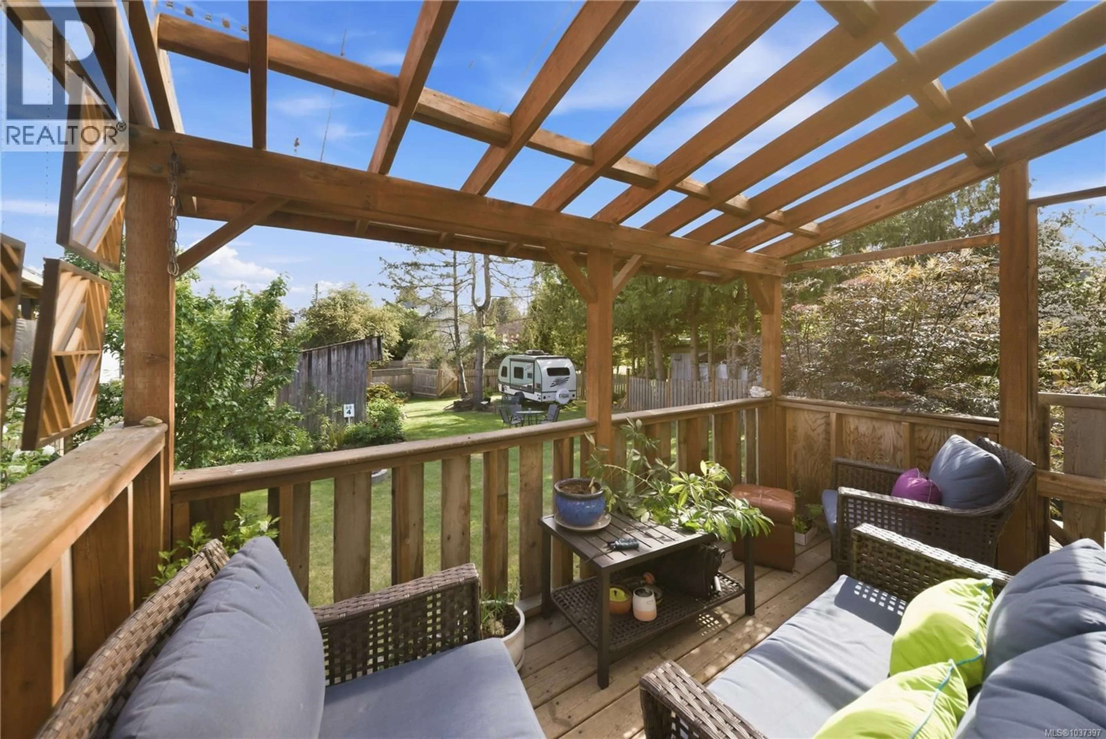 Patio, unknown for 443 AYSGARTH STREET, Nanaimo British Columbia V9R1V7