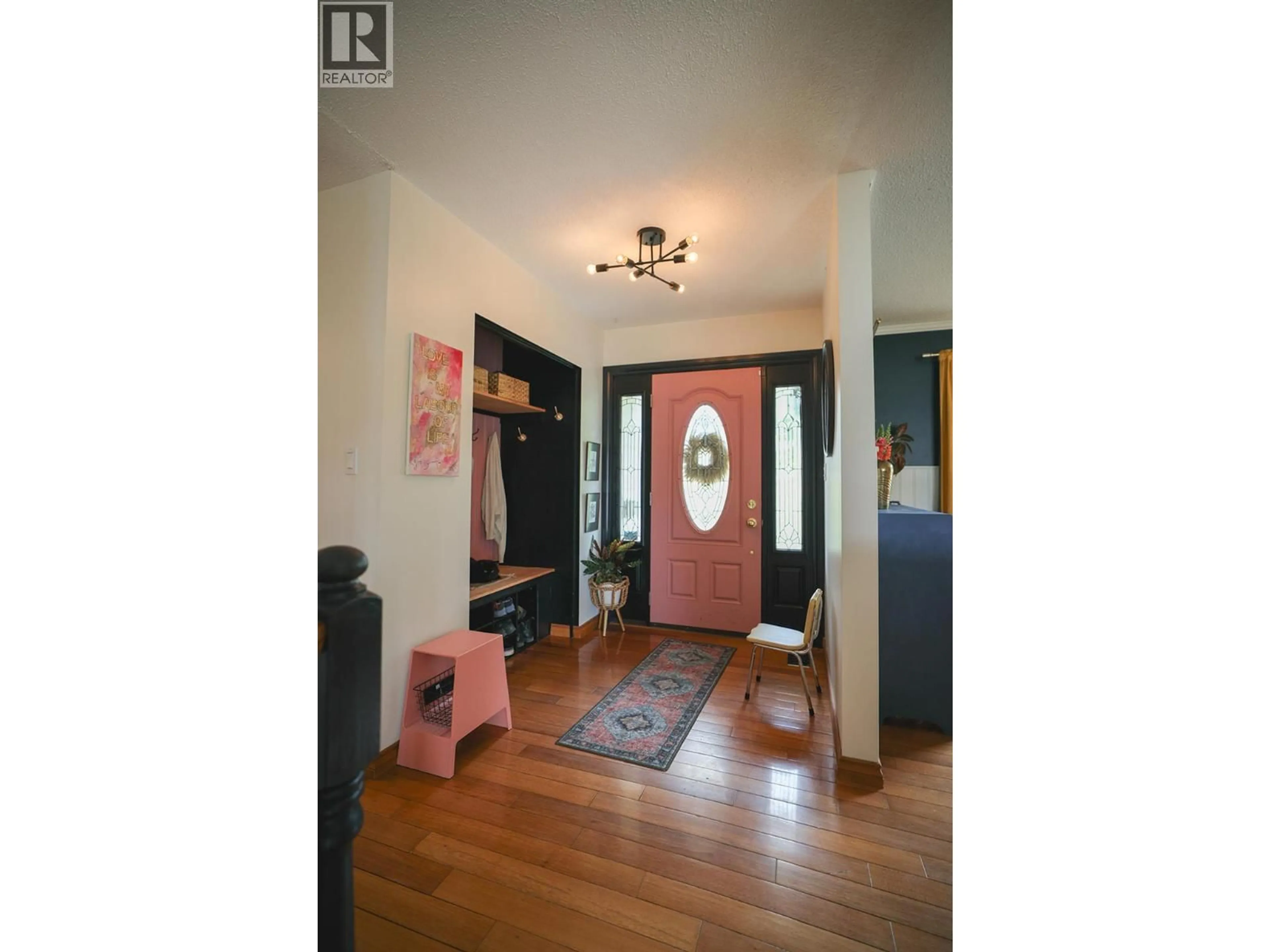 Indoor entryway for 7089 LONGACRE DRIVE, Vernon British Columbia V1H1H8