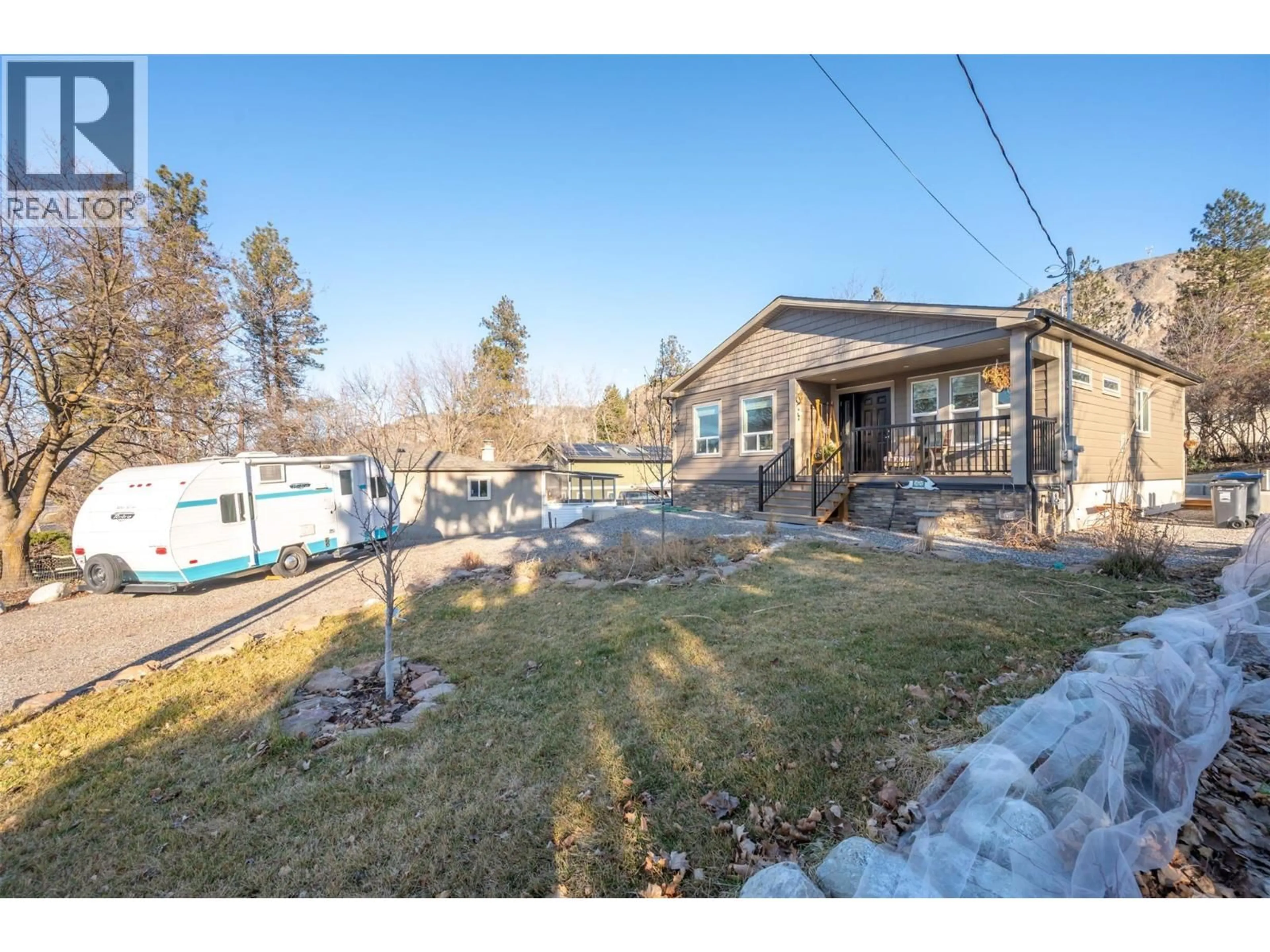 A pic from outside/outdoor area/front of a property/back of a property/a pic from drone, unknown for 1149 MAPLE STREET, Okanagan Falls British Columbia V0H1R2