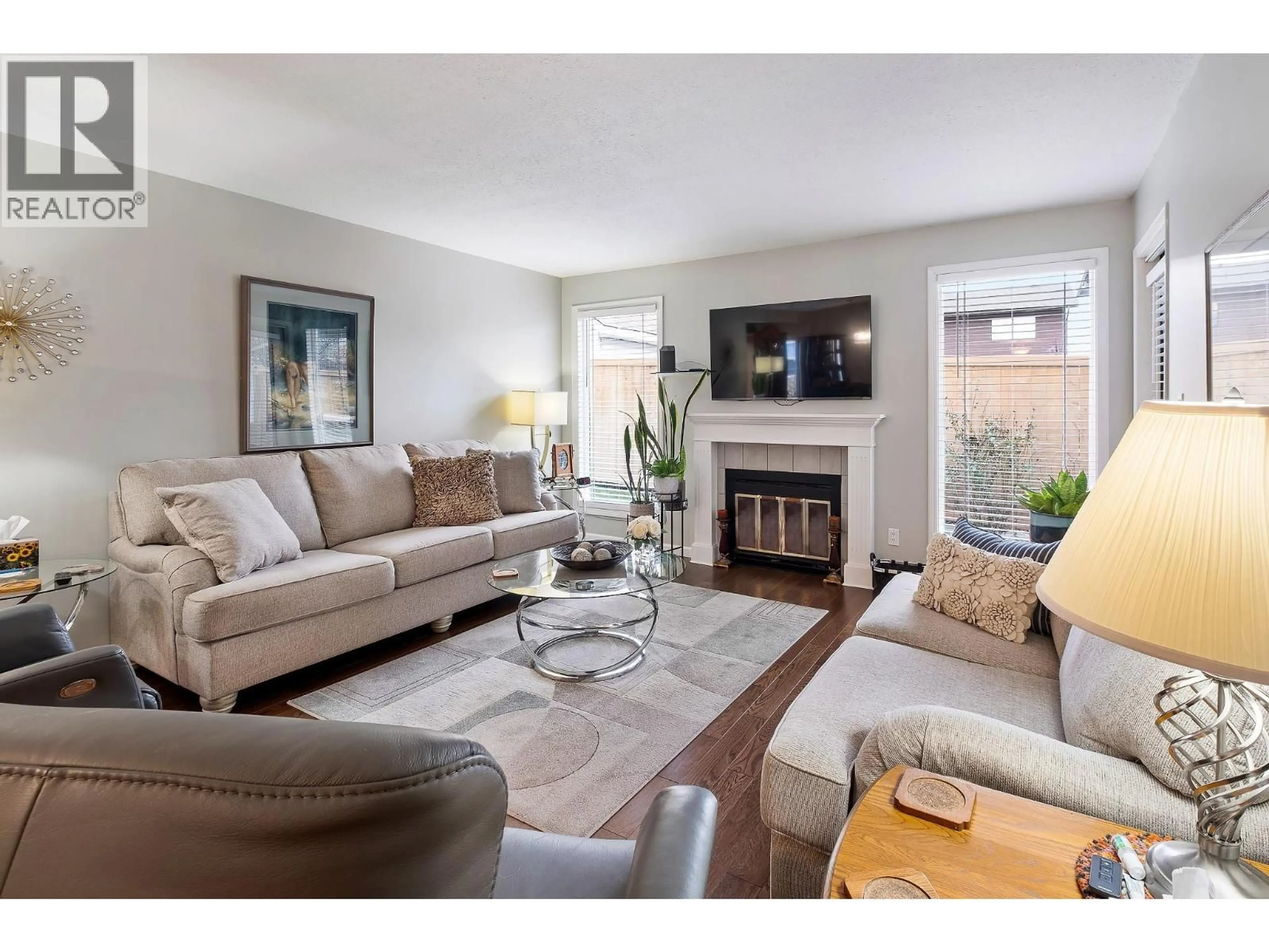 Living room with furniture, unknown for 109 - 915 SASKATOON ROAD, Kelowna British Columbia V1X6Z2