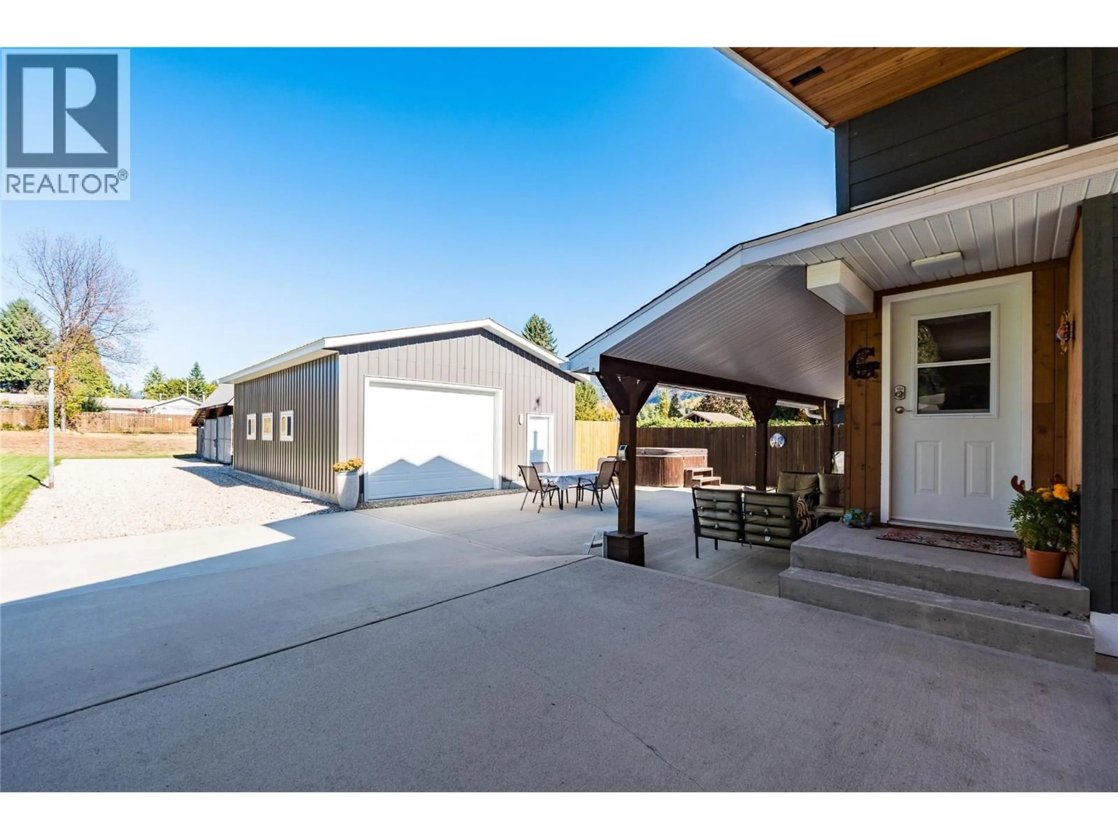 Unknown for 223 102ND STREET, Castlegar British Columbia V1N3E5