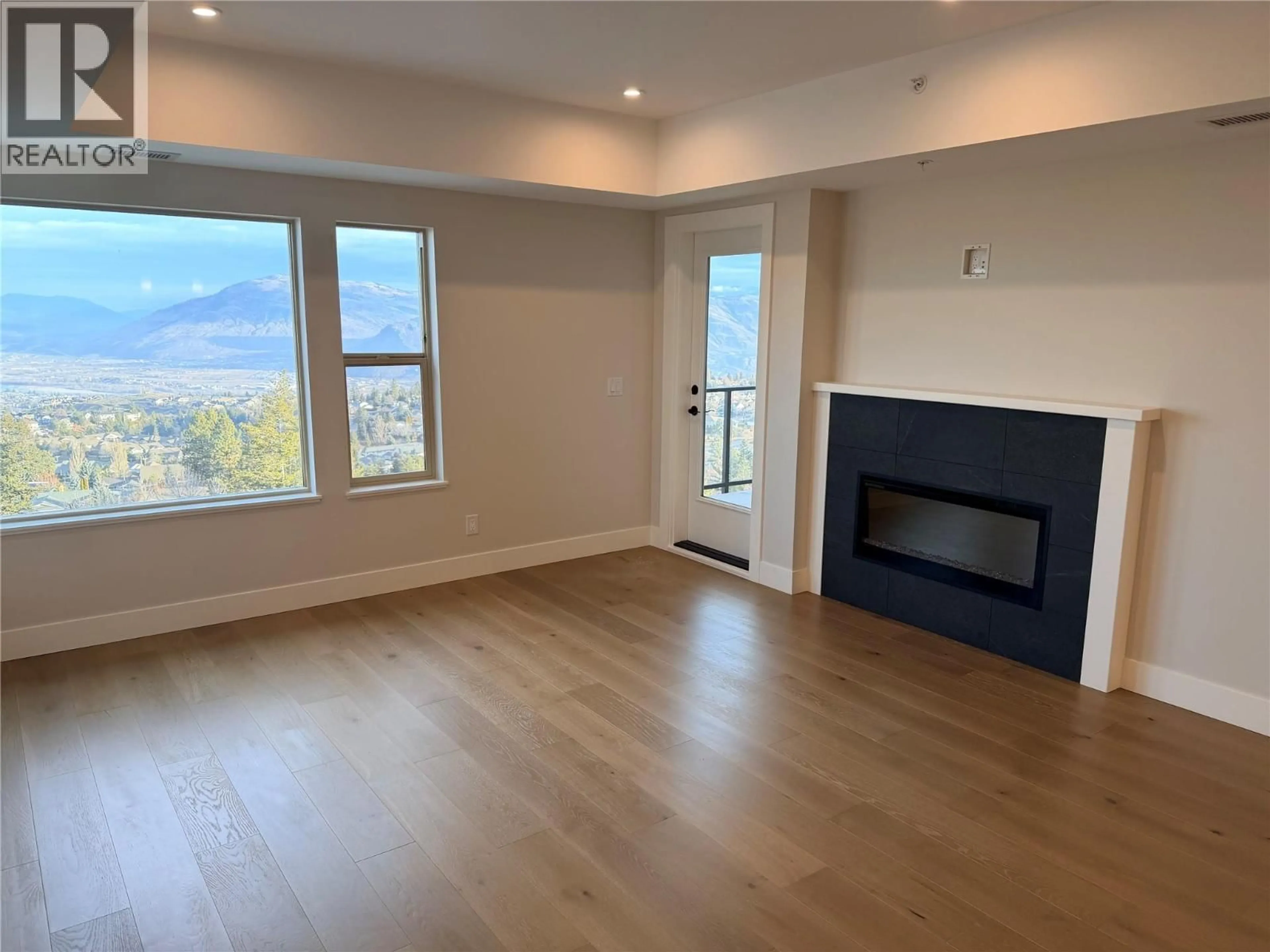 A pic of a room for 307 - 2171 VAN HORNE DRIVE, Kamloops British Columbia V1S0E2