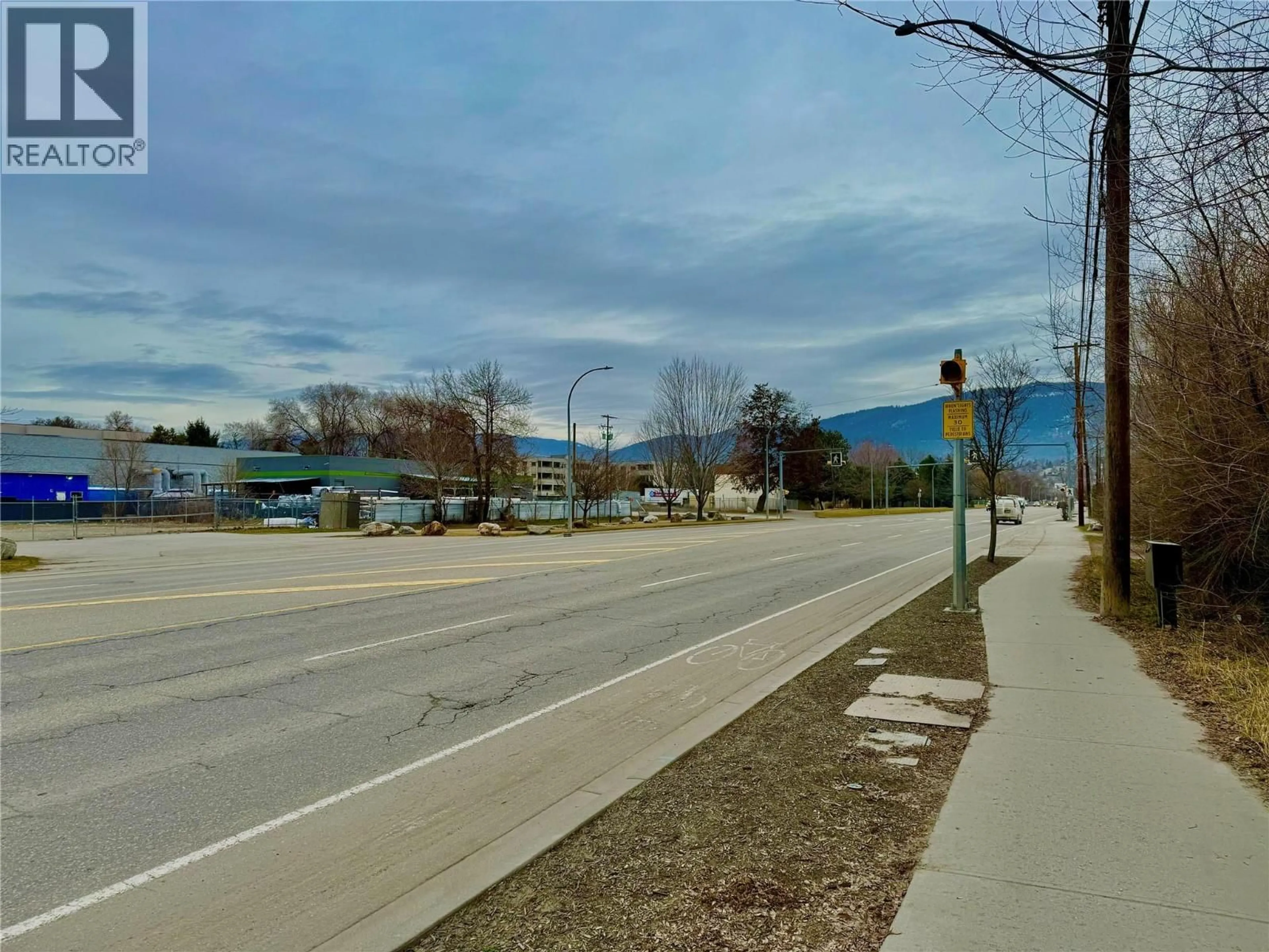 Blurry image for 3708 25 AVENUE, Vernon British Columbia V1T1P3