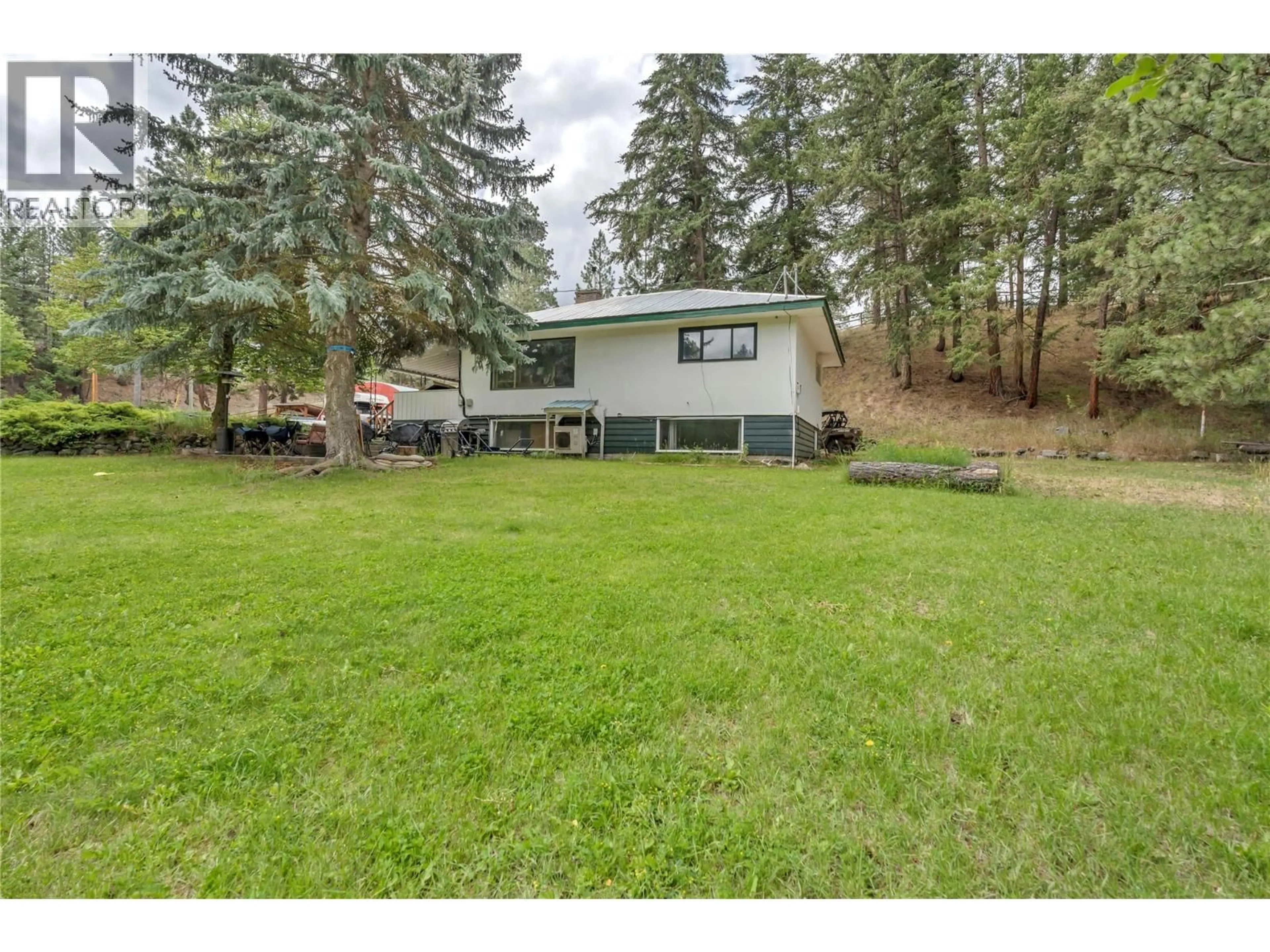 A pic from outside/outdoor area/front of a property/back of a property/a pic from drone, unknown for 364 PRINCETON SUMMERLAND ROAD, Princeton British Columbia V0X1W0