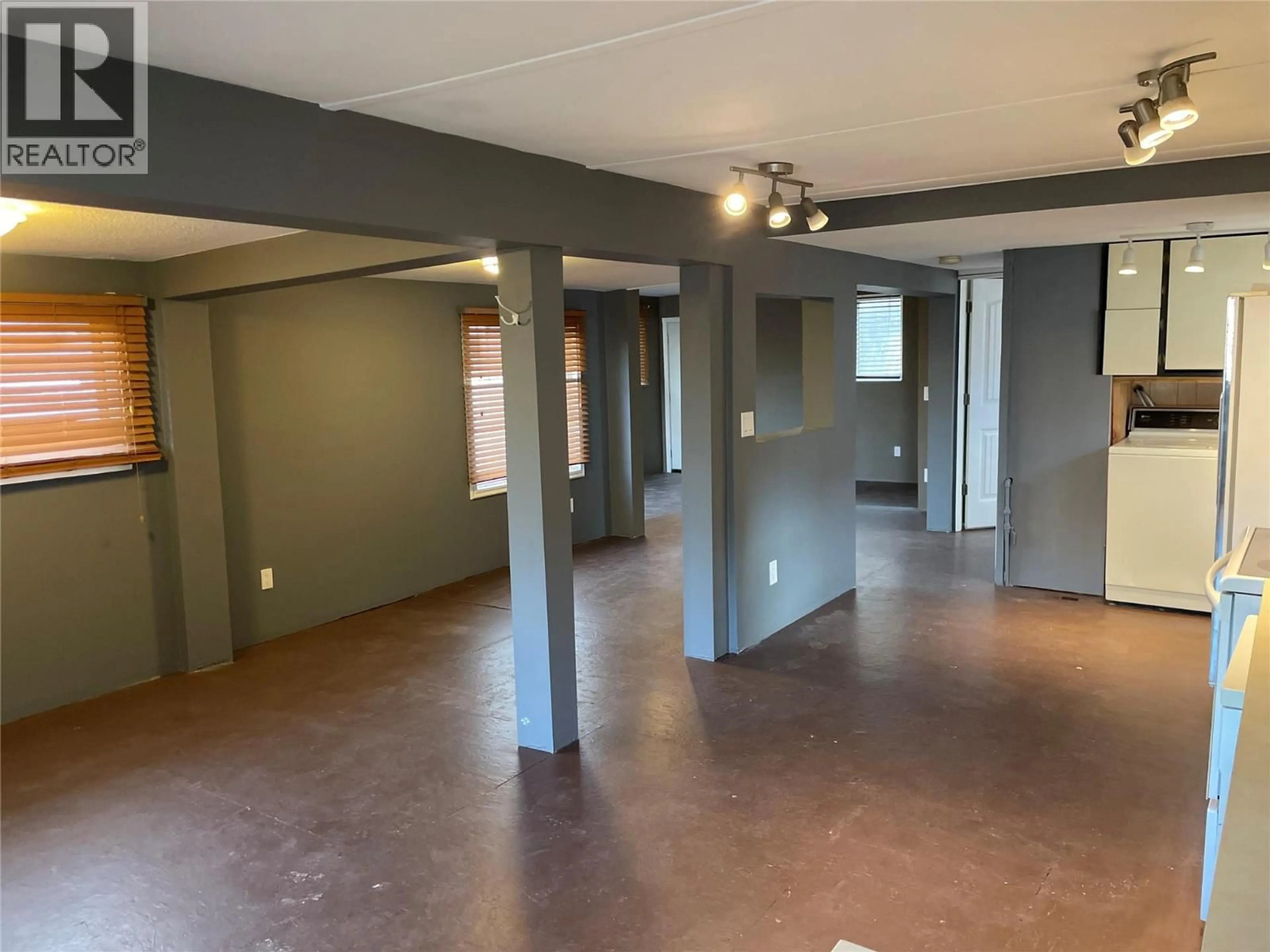 A pic of a room for 32 - 4395 TRANS CANADA  E HIGHWAY, Kamloops British Columbia V2C4S4