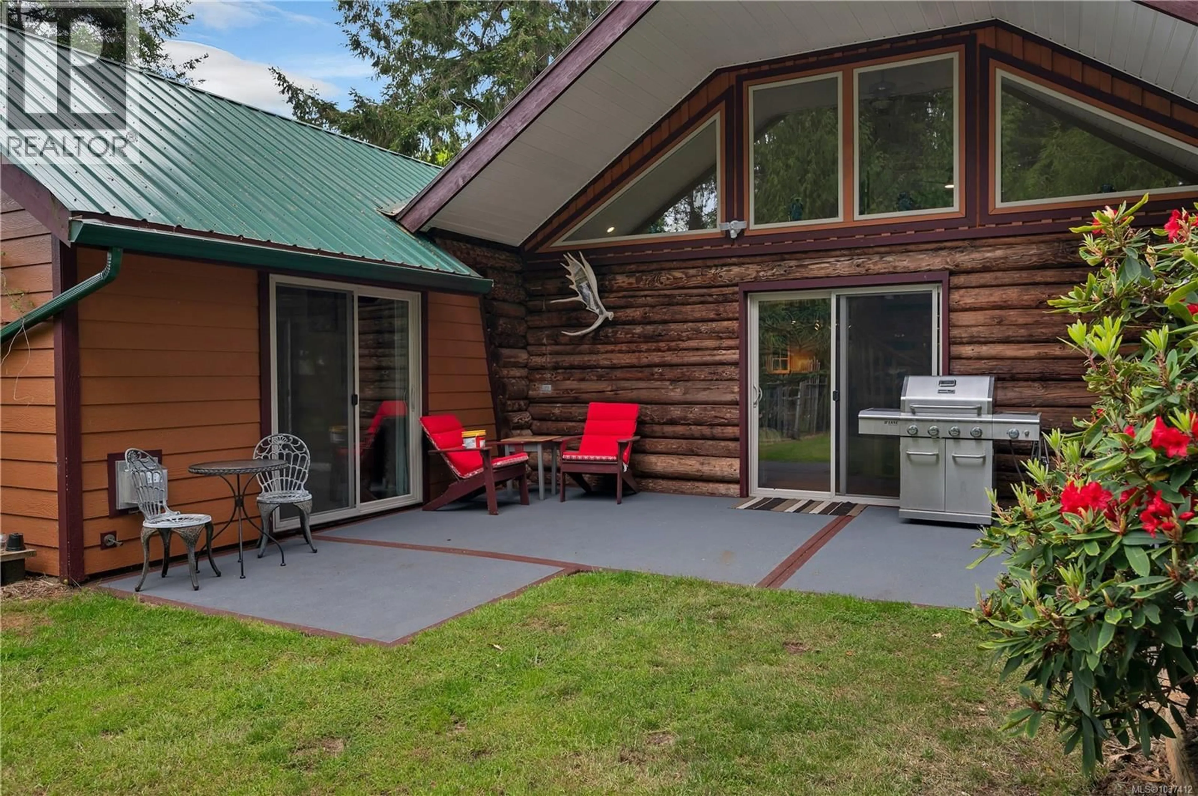 Patio, unknown for 2249 GLENMORE ROAD, Campbell River British Columbia V9H1C8