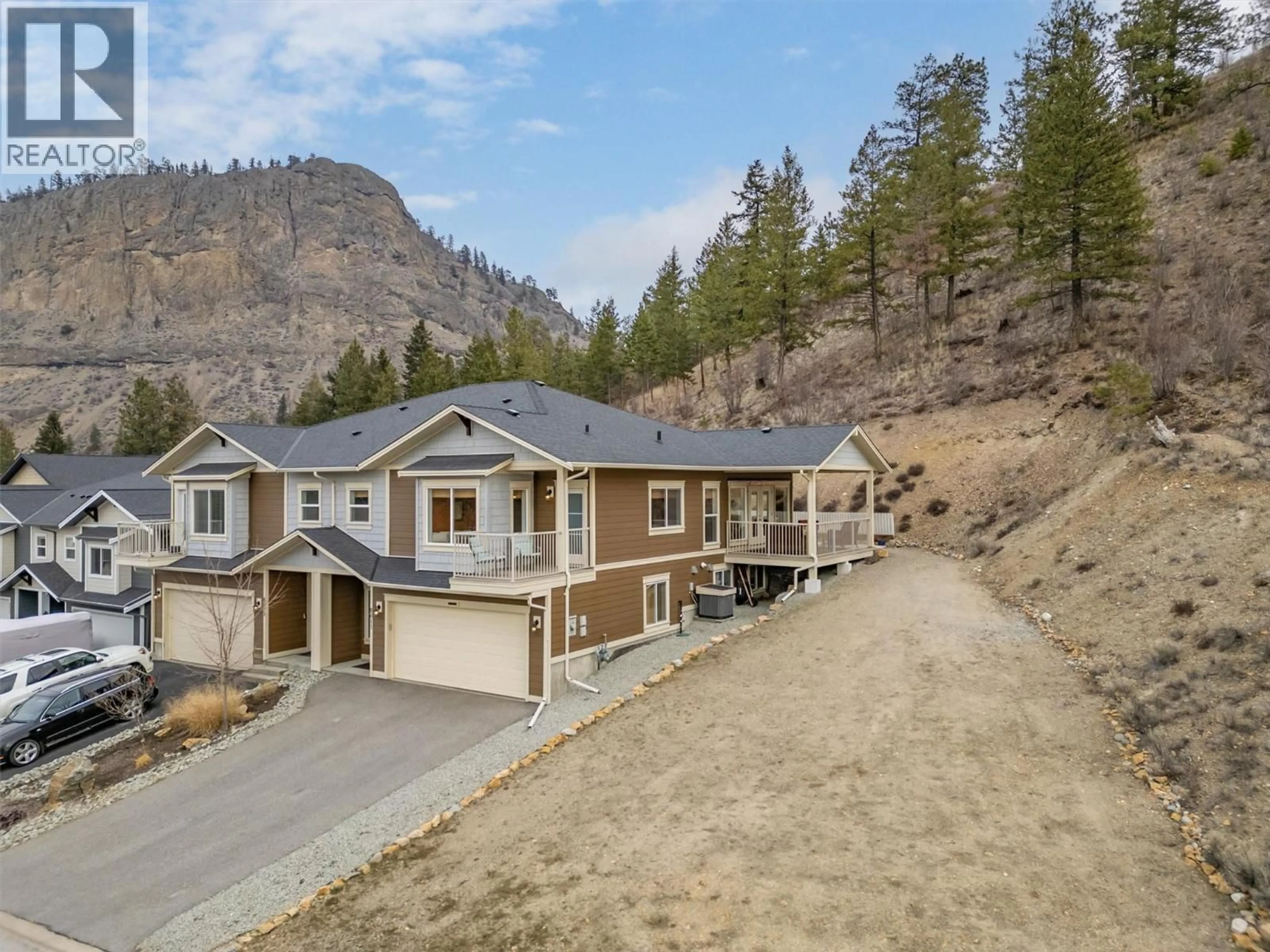 A pic from outside/outdoor area/front of a property/back of a property/a pic from drone, mountain view for 8011 PIERRE DRIVE, Summerland British Columbia V0H1Z2