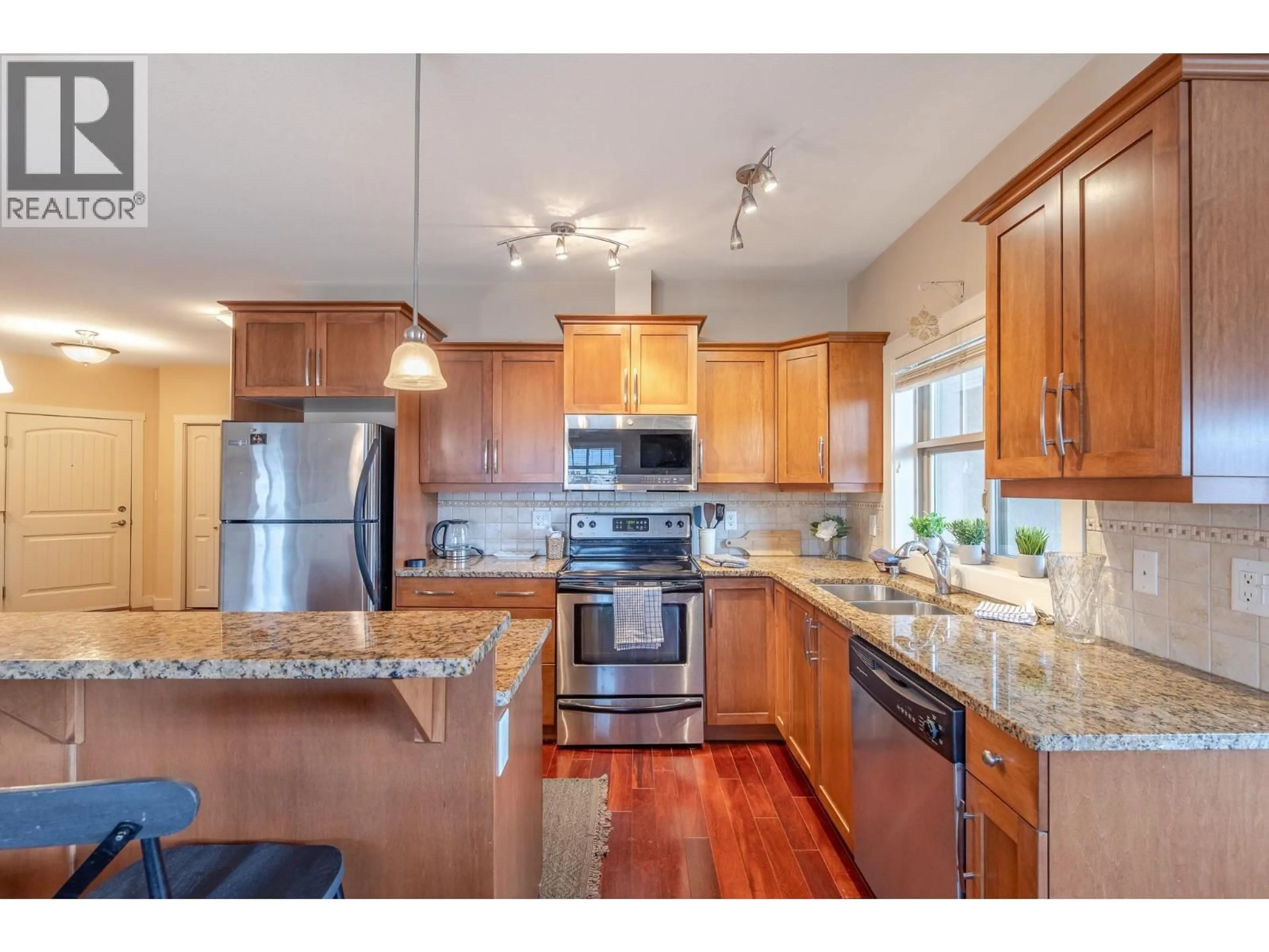 Open concept kitchen, unknown for 210 - 13615 VICTORIA ROAD, Summerland British Columbia V0H1Z5