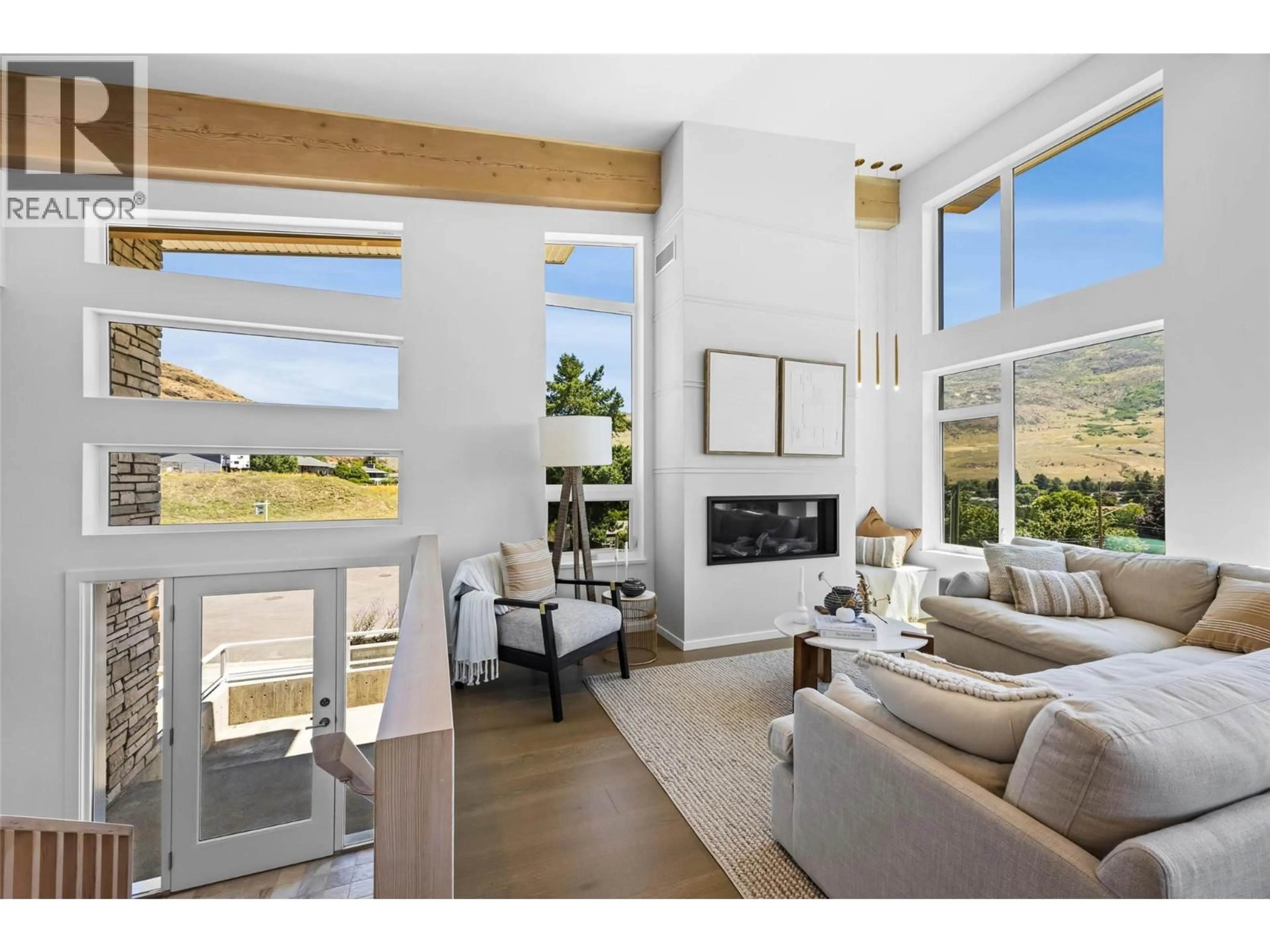 Living room with furniture, unknown for 3562 SAGE DRIVE, Kamloops British Columbia V2B7K3