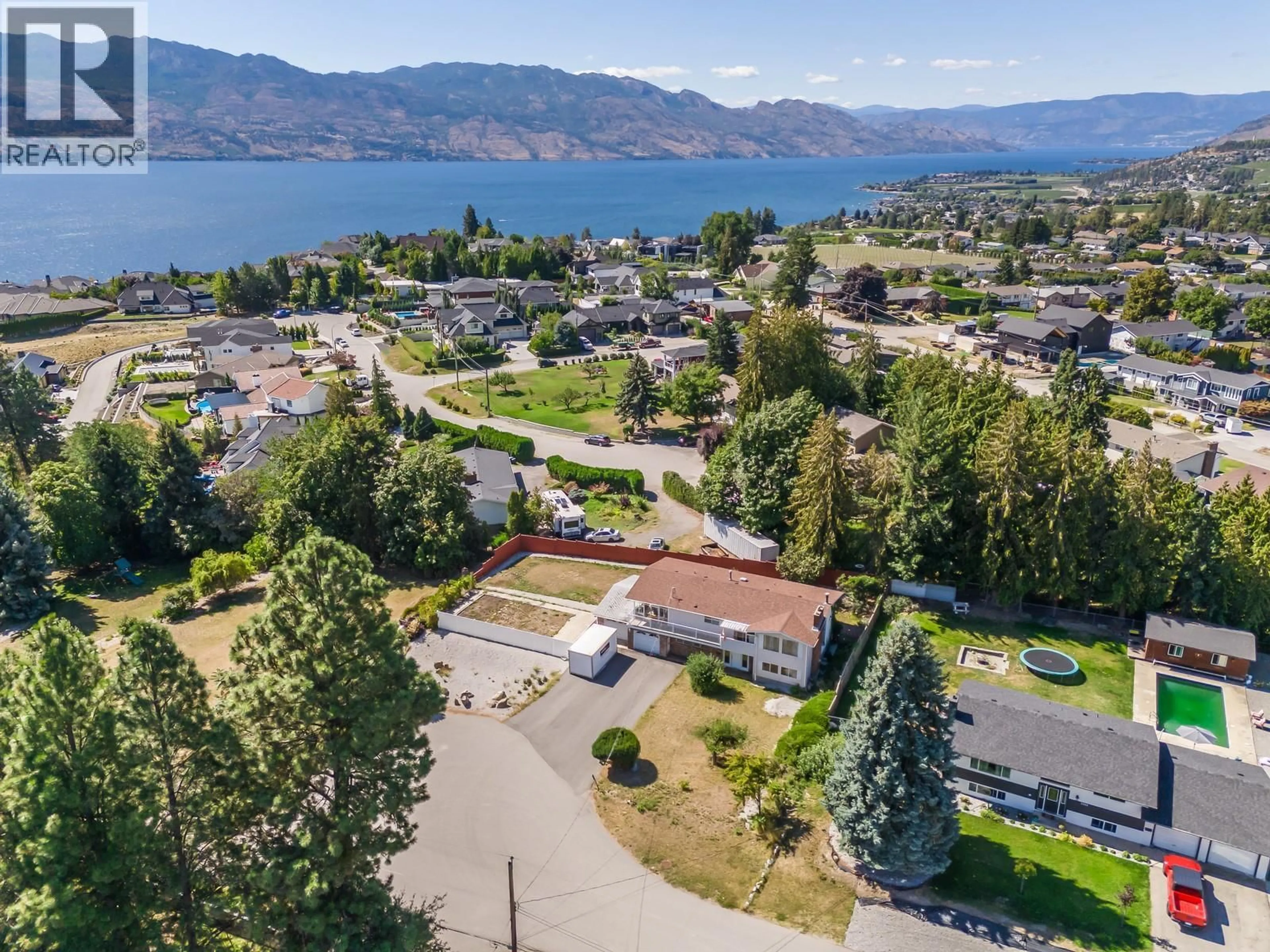 A pic from outside/outdoor area/front of a property/back of a property/a pic from drone, water/lake/river/ocean view for 3088 BEVERLY PLACE, West Kelowna British Columbia V1Z2A5