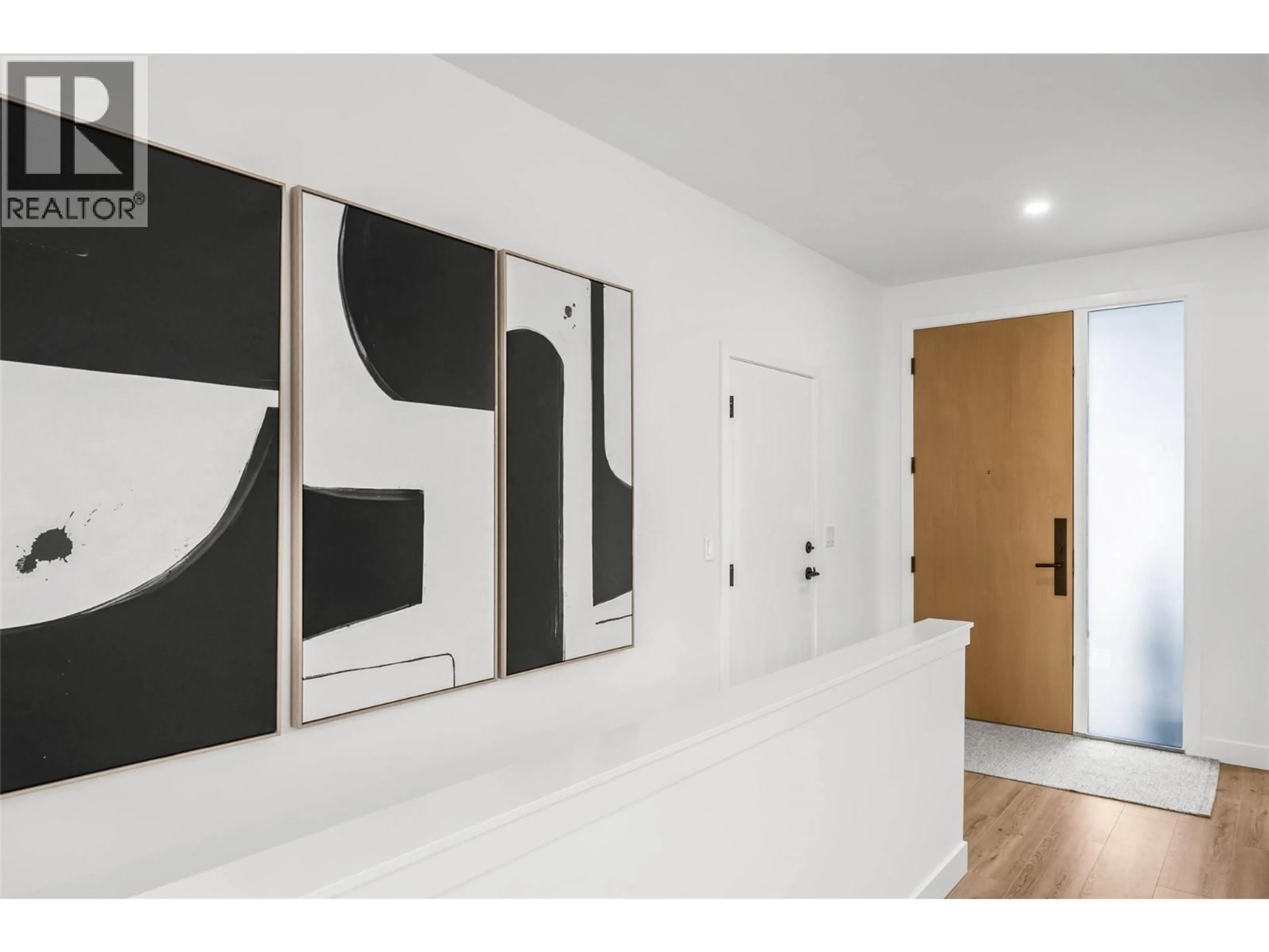 Indoor entryway for 5050 SUN RIVERS DRIVE, Kamloops British Columbia V2H0E7