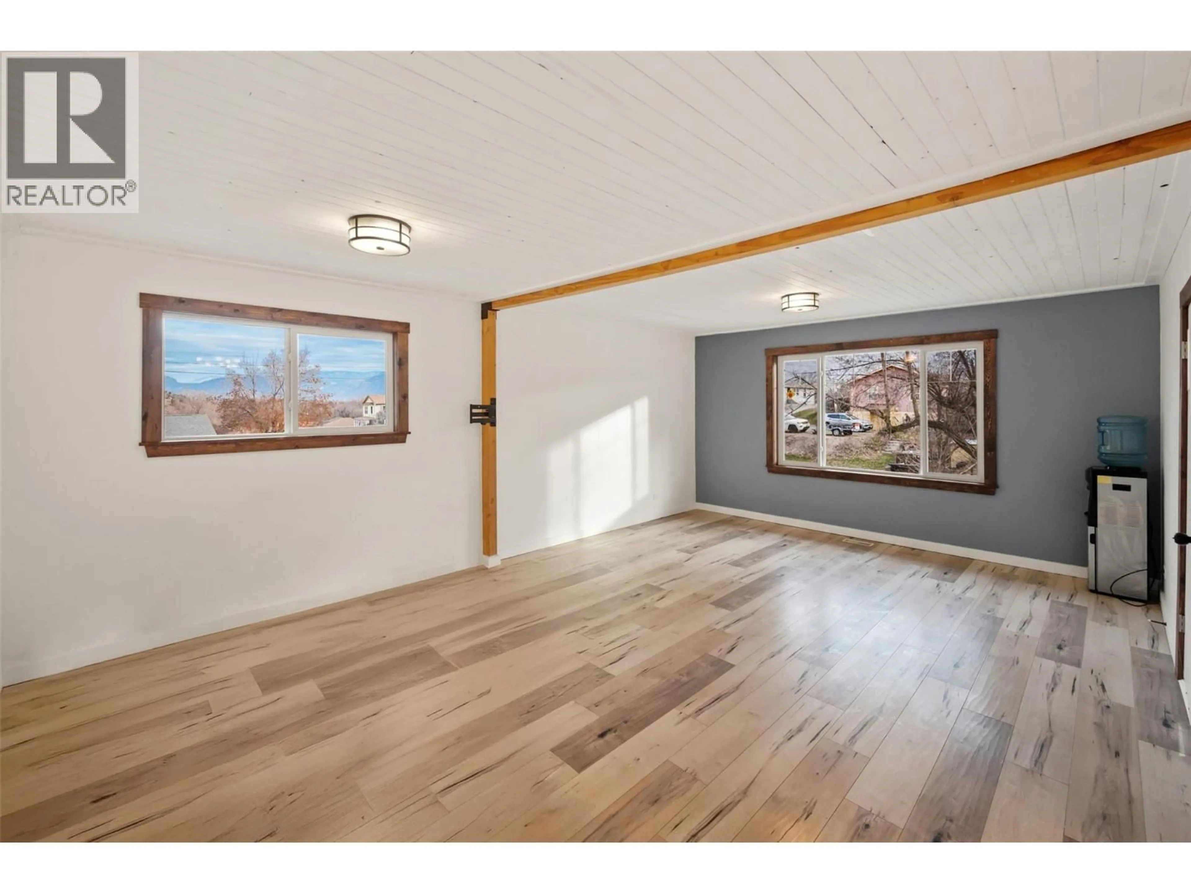 Unknown for 6470 HOLLOW STREET, Oliver British Columbia V0H1T0