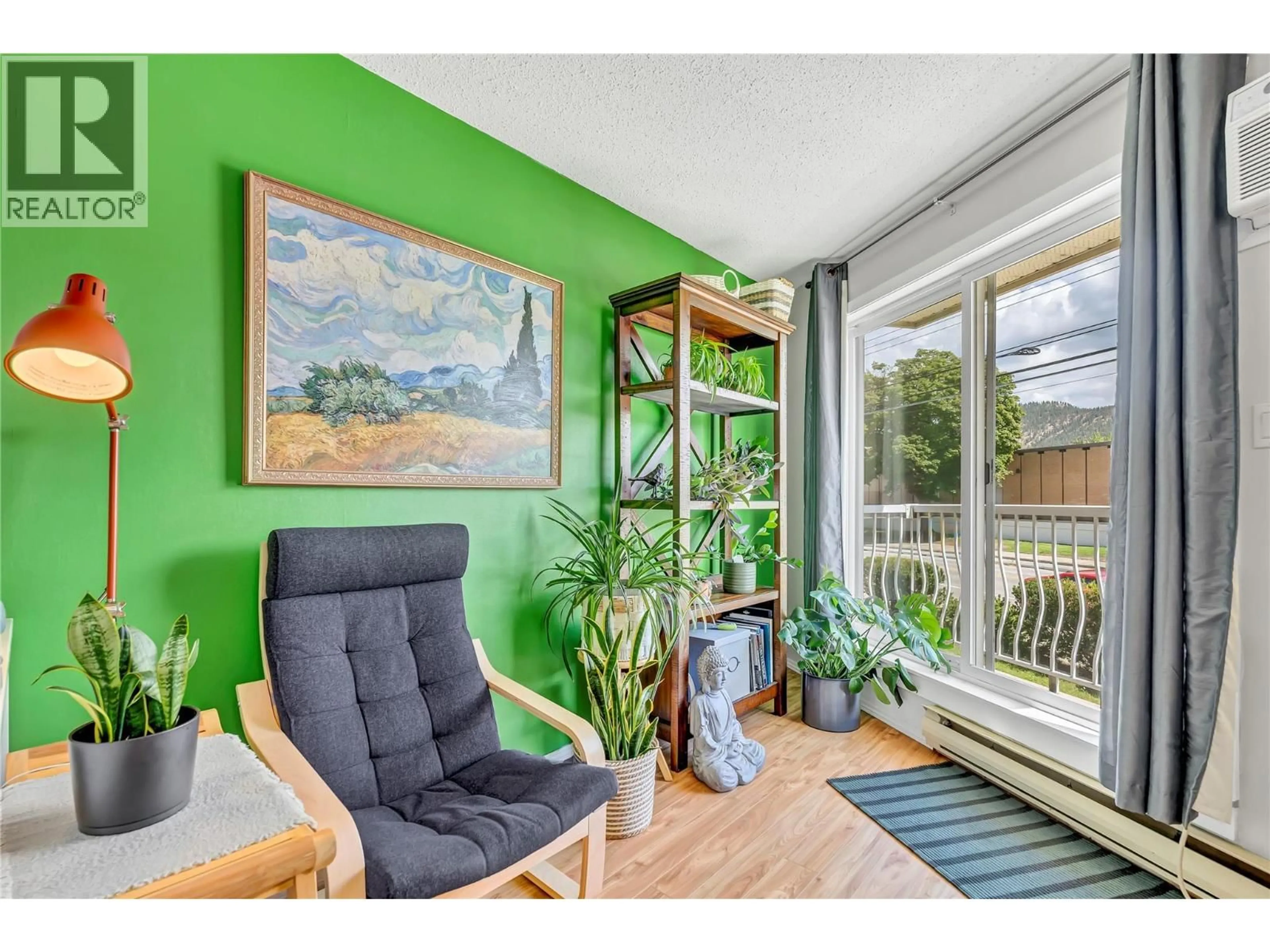 Unknown for 201 - 803 FAIRVIEW ROAD STREET, Penticton British Columbia V2A5Y7