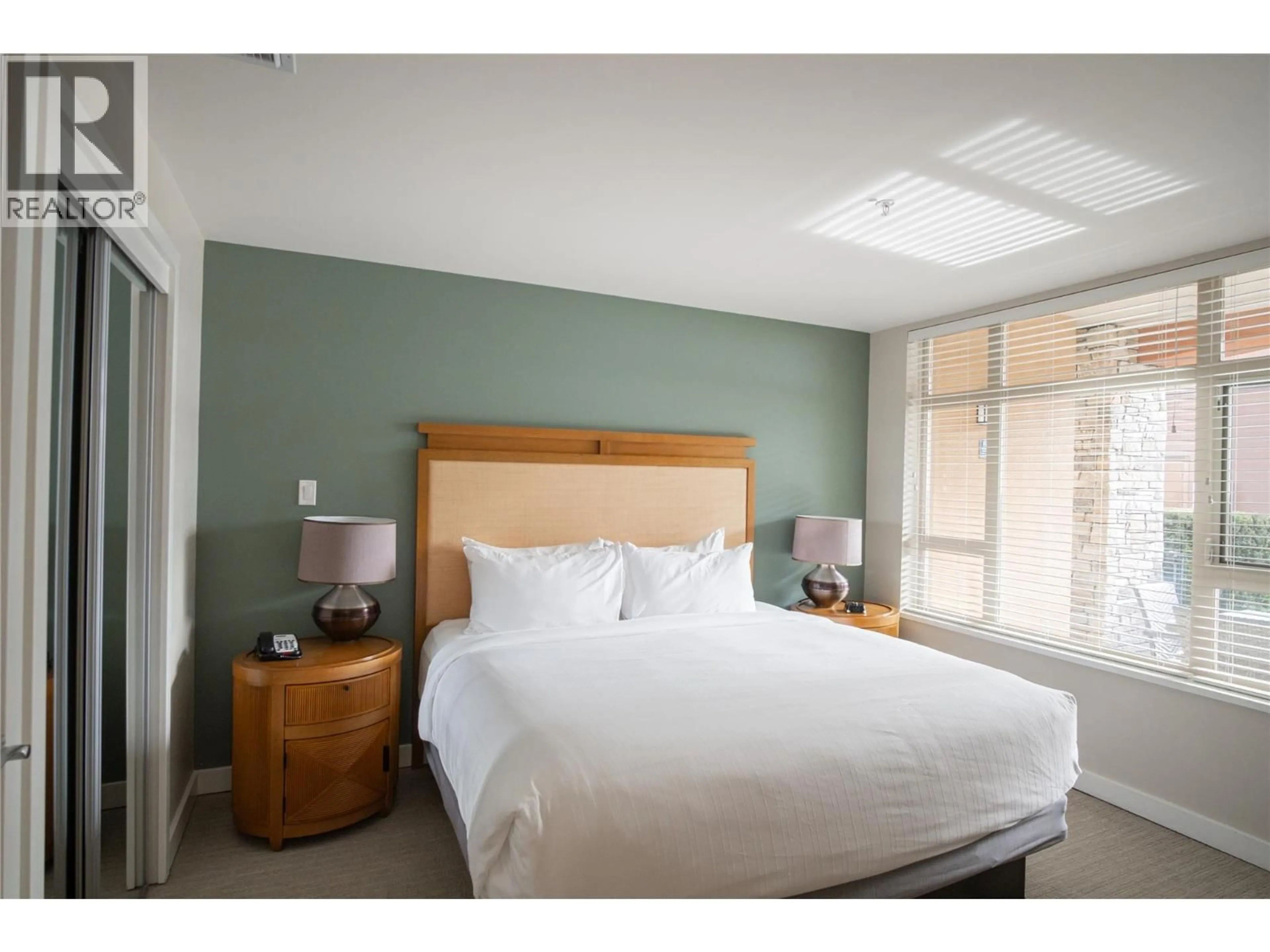 Bedroom with bed, unknown for 117 - 15 PARK PLACE, Osoyoos British Columbia V0H1V0