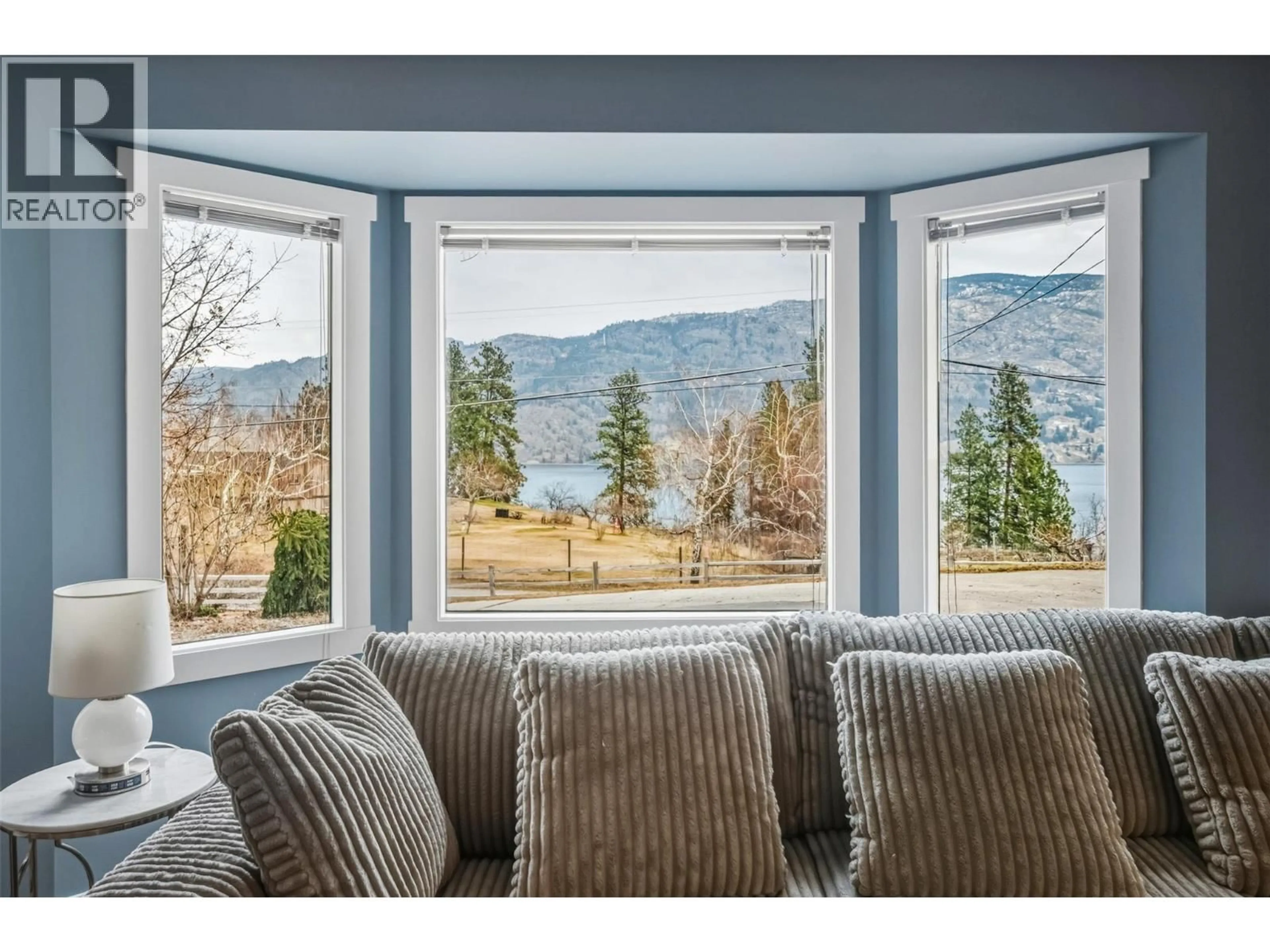 Unknown for 633 PINEVIEW DRIVE, Kaleden British Columbia V0H1K0