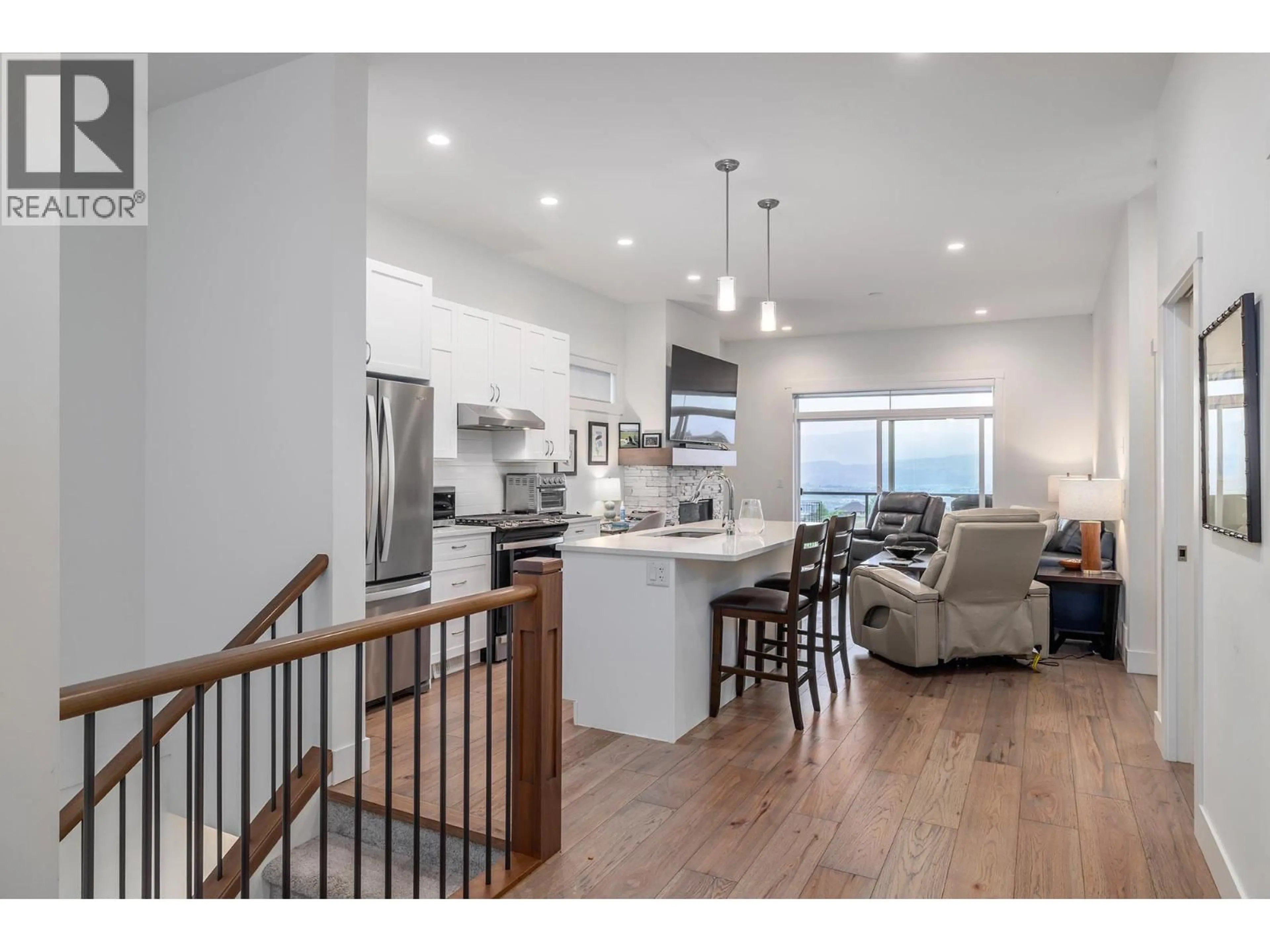Open concept kitchen, unknown for 1428 TOWER RANCH DRIVE, Kelowna British Columbia V1P1T8