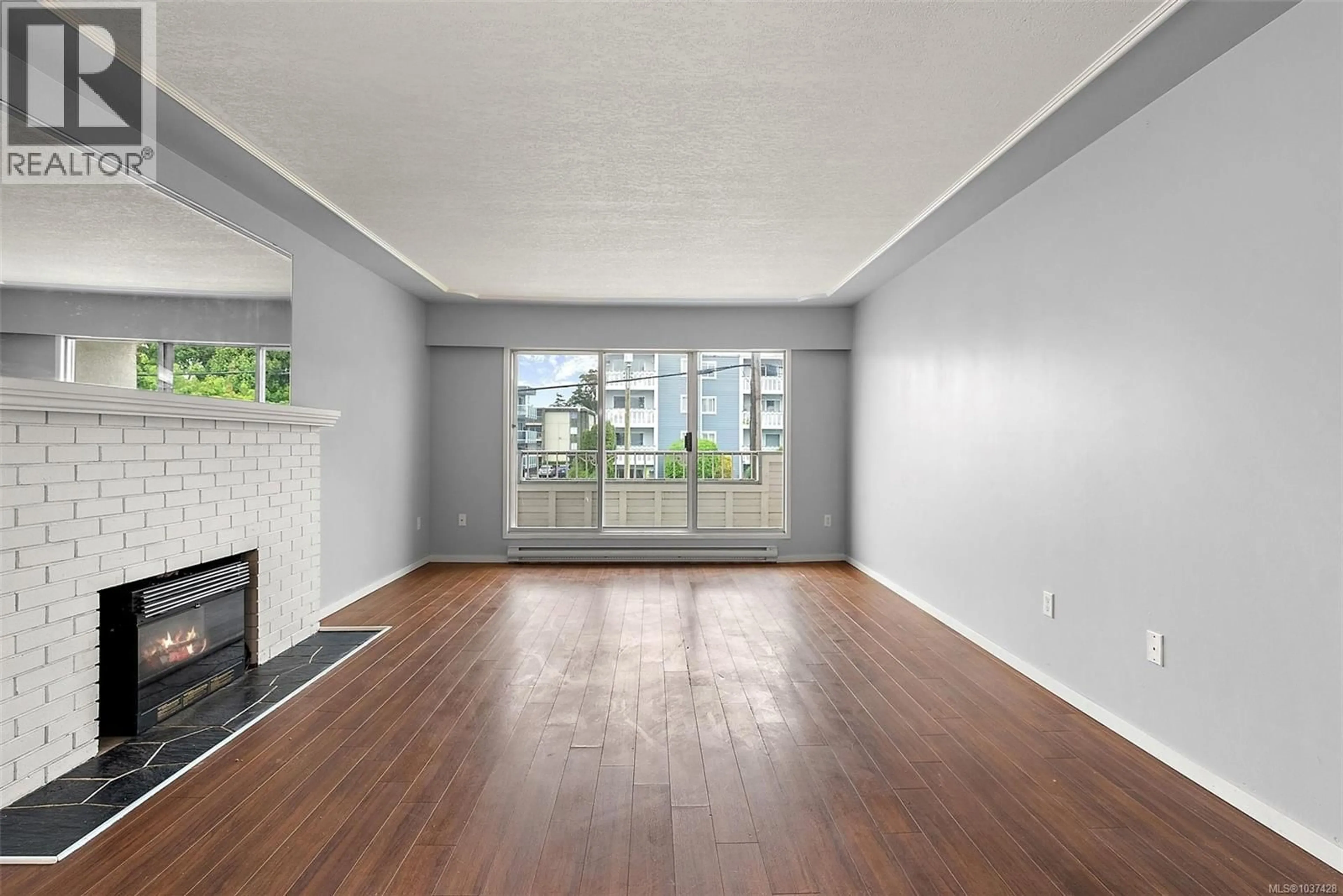 A pic of a room for 203 - 545 RITHET STREET, Victoria British Columbia V8V1E4