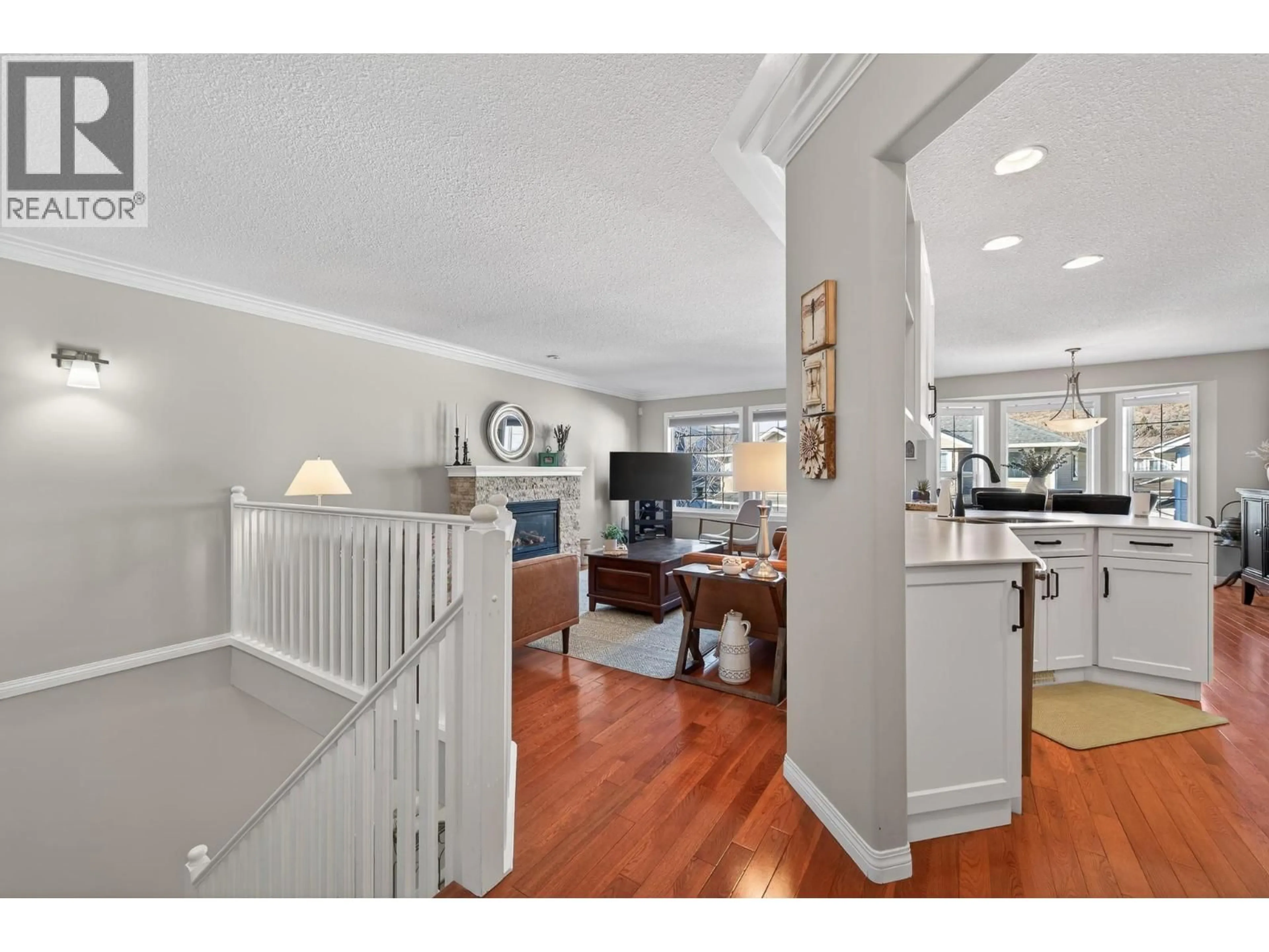 Open concept kitchen, unknown for #22 - 1104 QUAIL DRIVE, Kamloops British Columbia V2B8S6