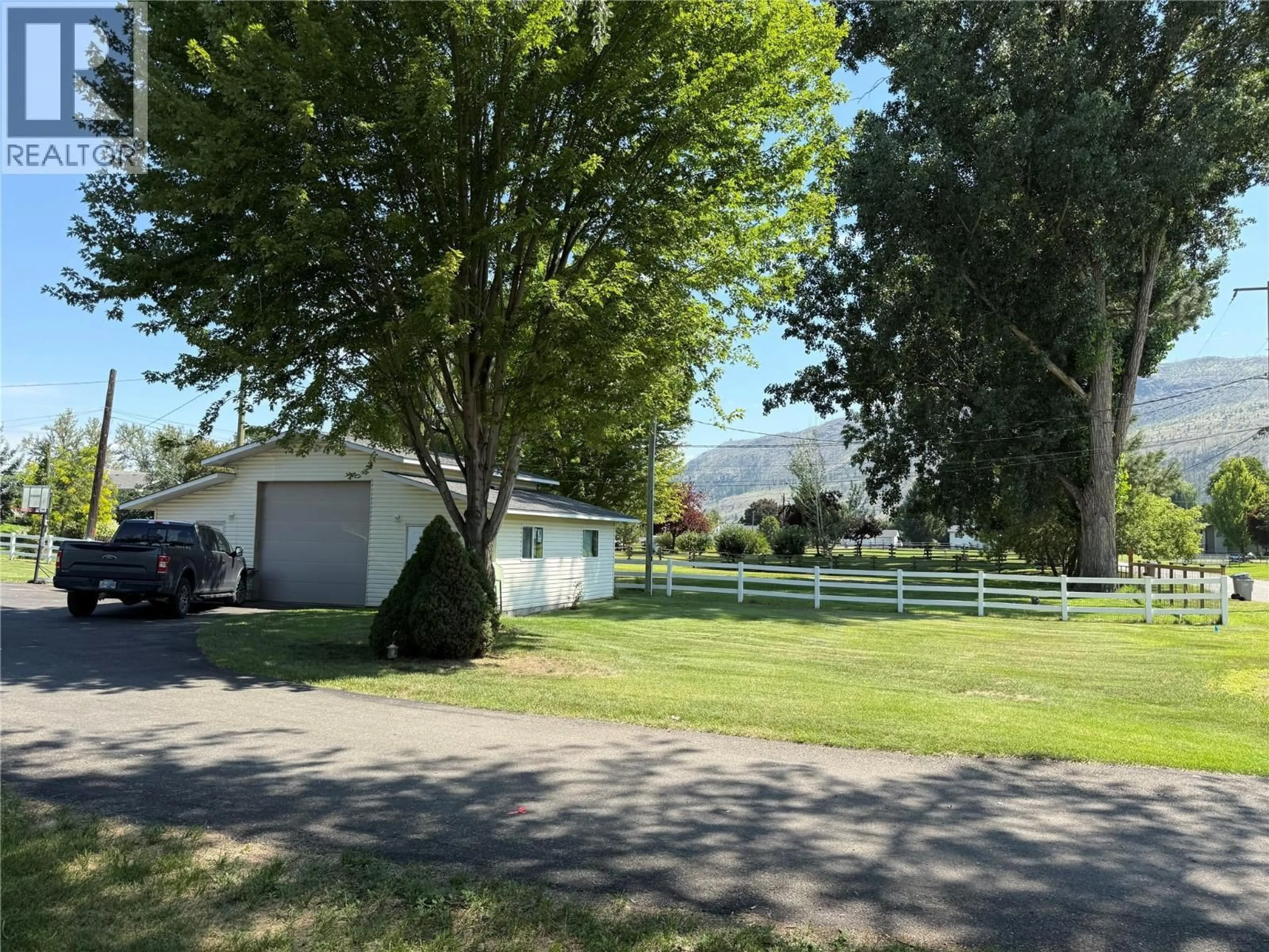 A pic from outside/outdoor area/front of a property/back of a property/a pic from drone, street for 120 ARAB RUN ROAD, Kamloops British Columbia V2H1M4