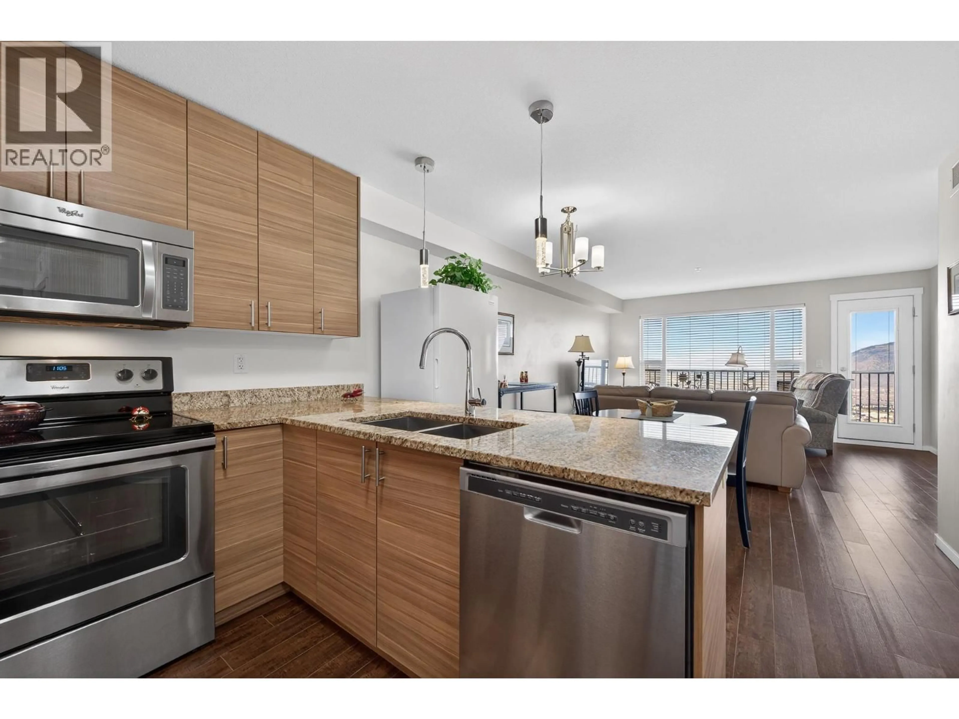 Open concept kitchen, unknown for 306 - 1200 HARRISON PLACE, Kamloops British Columbia V1S1M1