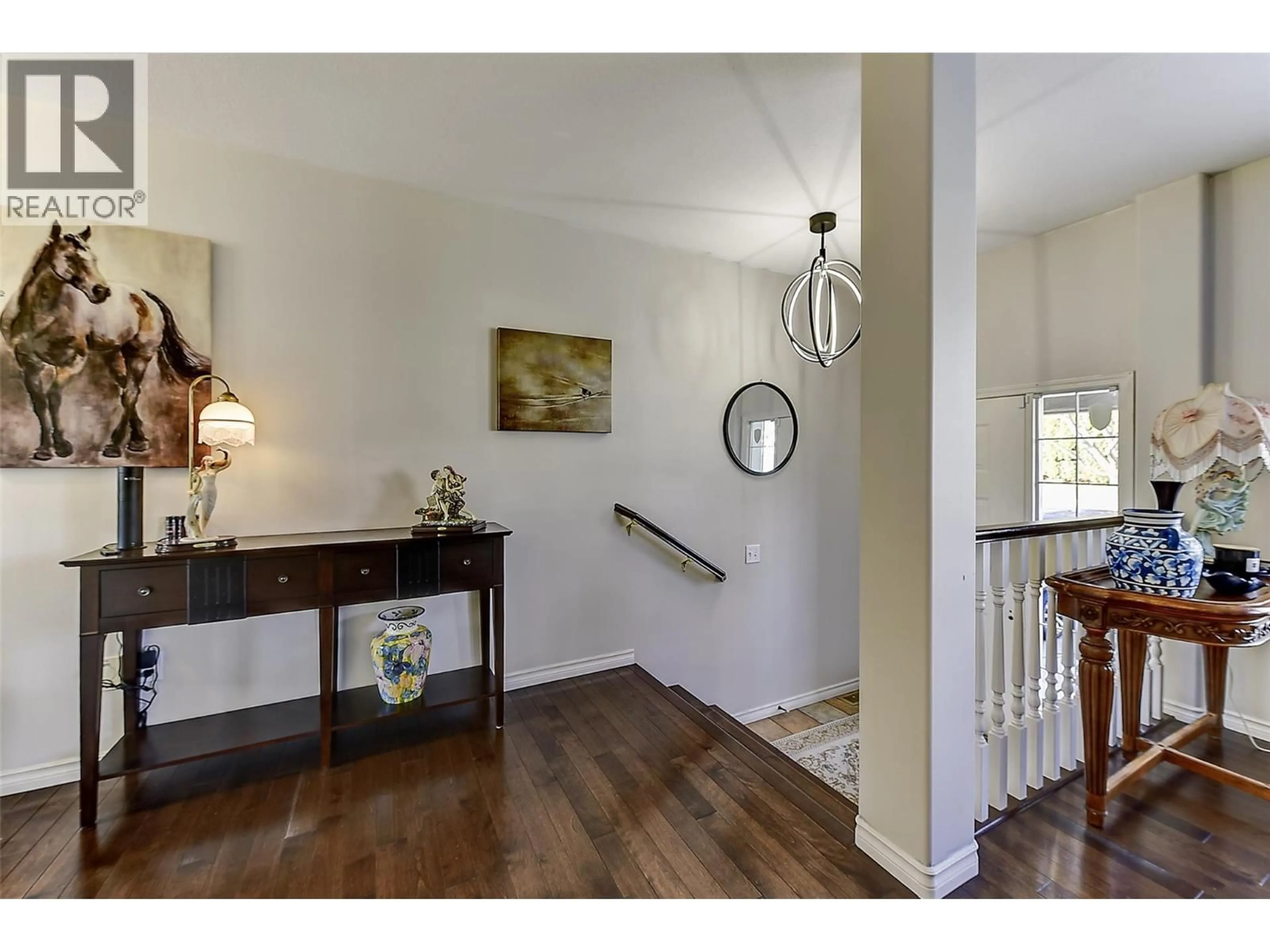 Indoor entryway for 3625 GLEN ABBEY COURT, West Kelowna British Columbia V4T2N1