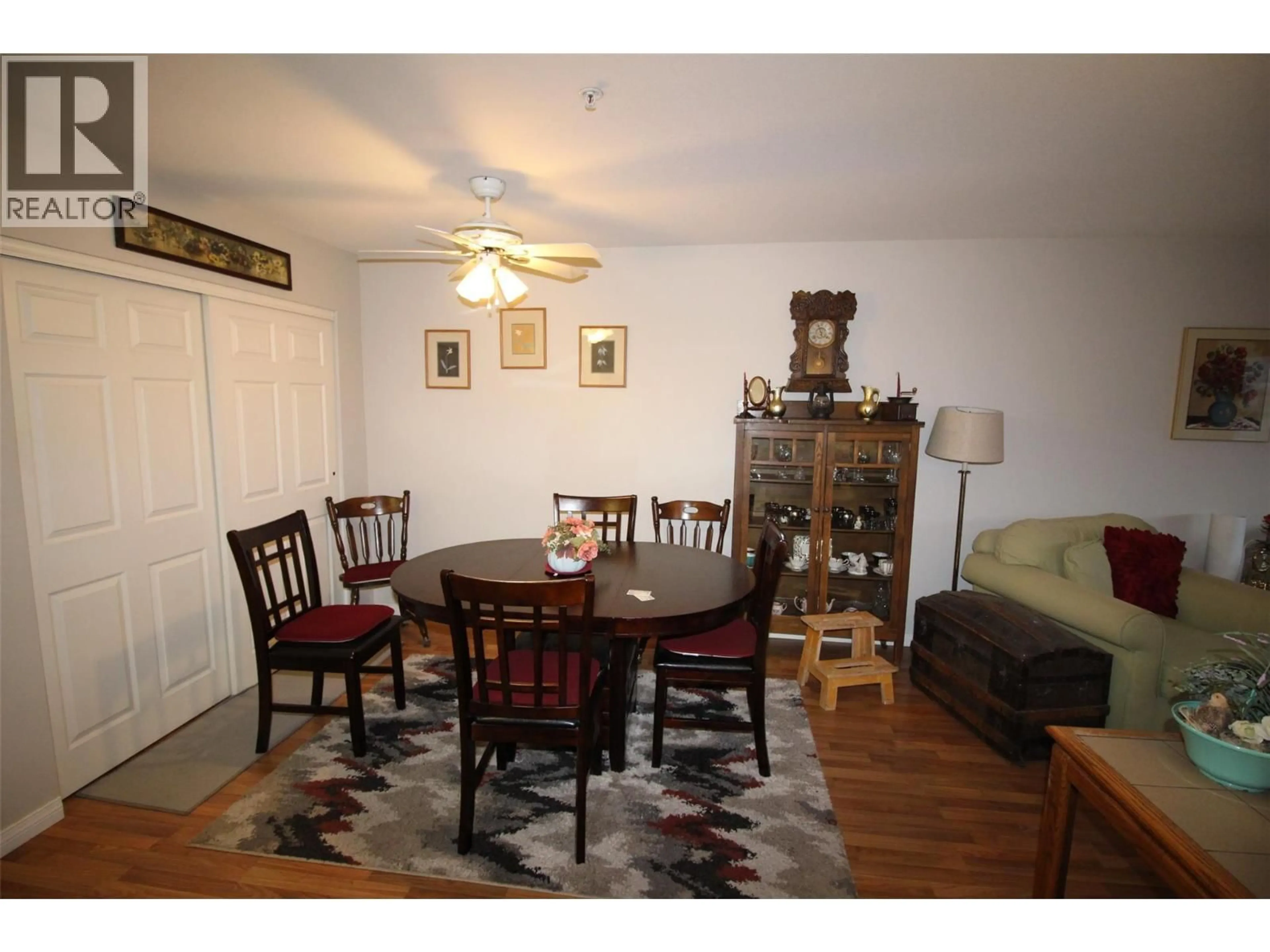 Dining room, wood/laminate floor for 308 - 360 BATTLE STREET, Kamloops British Columbia V2C2L6