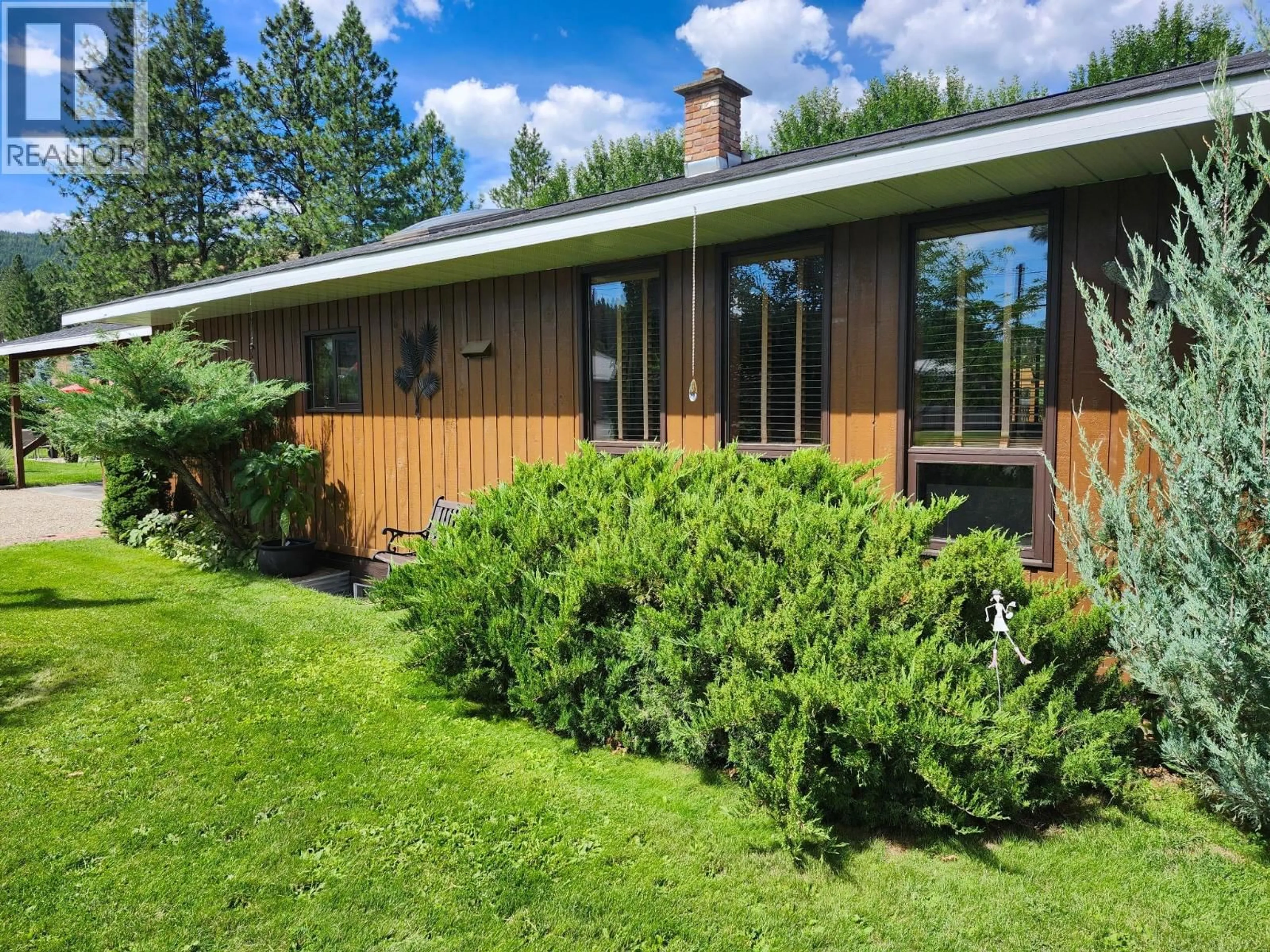 Home with vinyl exterior material, unknown for 7775 GN ROAD, Grand Forks British Columbia V0H1H2