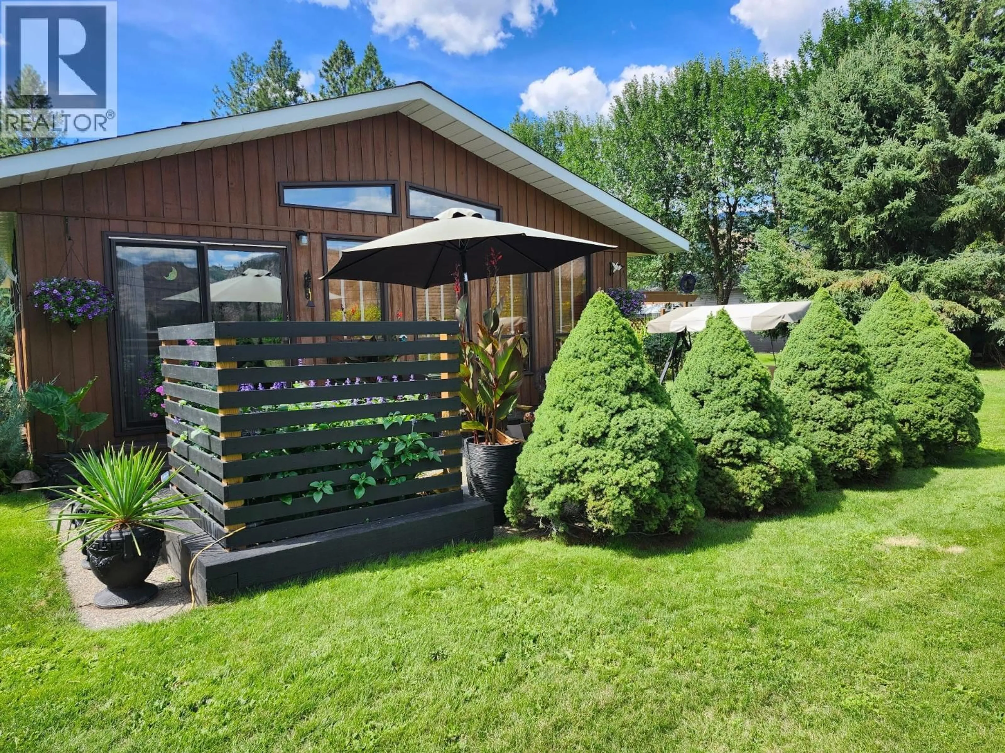 Patio, unknown for 7775 GN ROAD, Grand Forks British Columbia V0H1H2