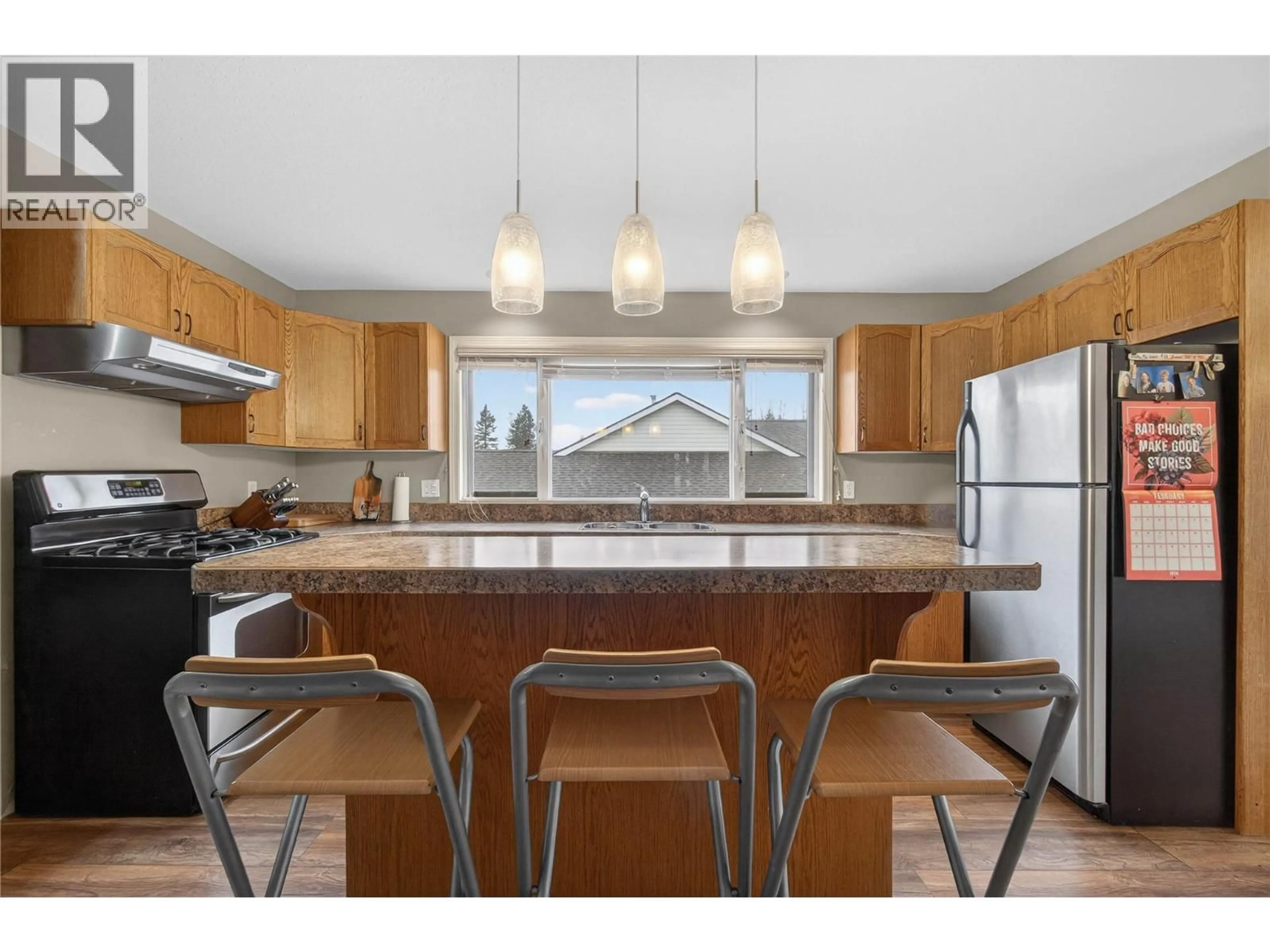 Open concept kitchen, unknown for 4851 13 STREET NORTHEAST, Salmon Arm British Columbia V1E3P1
